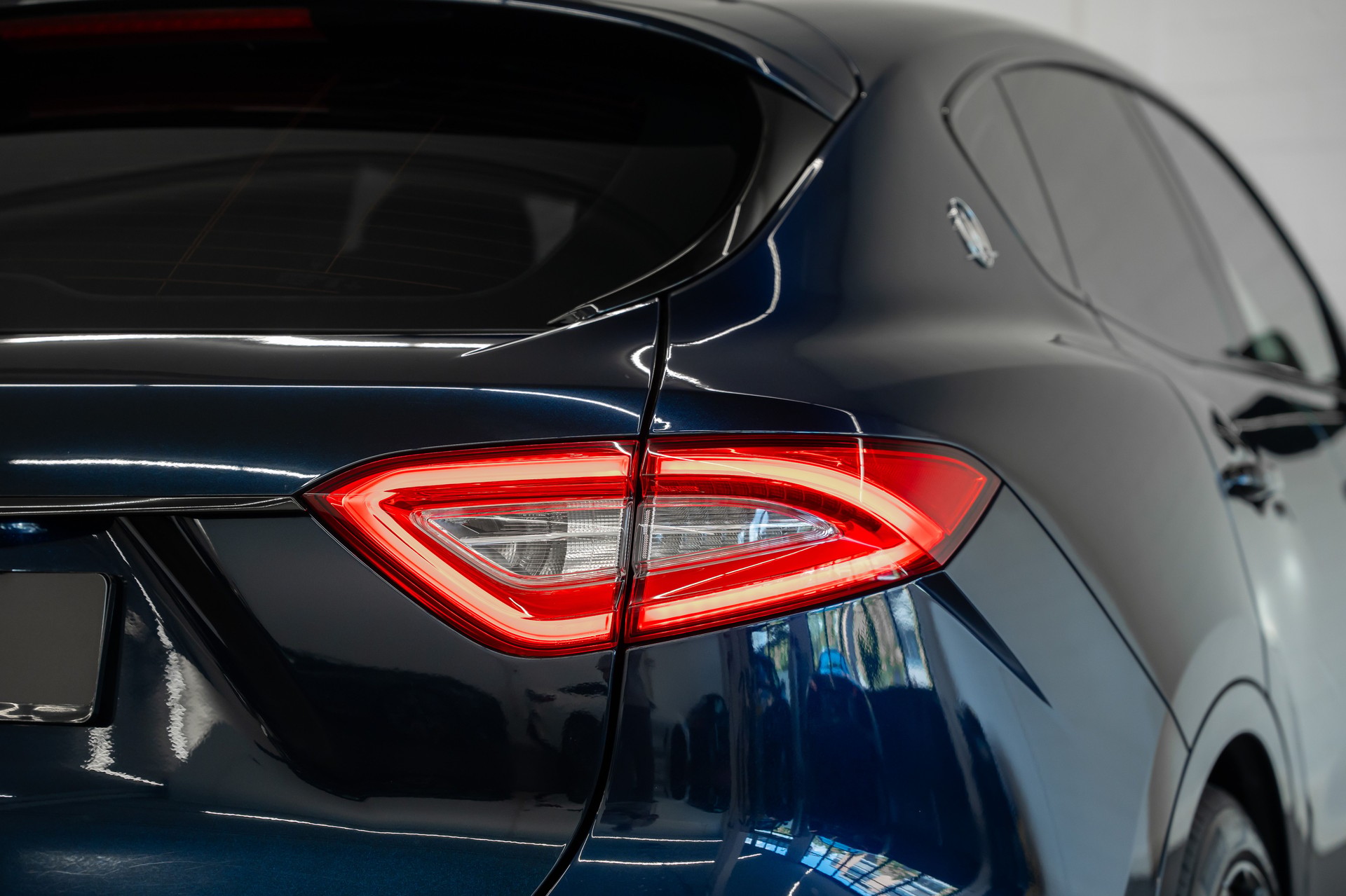 MASERATI Levante S 3.0V6 GranLusso Automatica-image-8