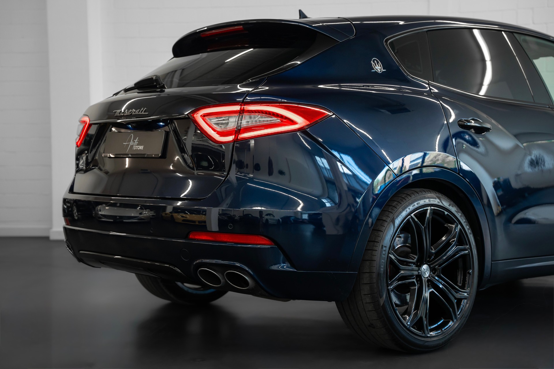 MASERATI Levante S 3.0V6 GranLusso Automatica-image-6
