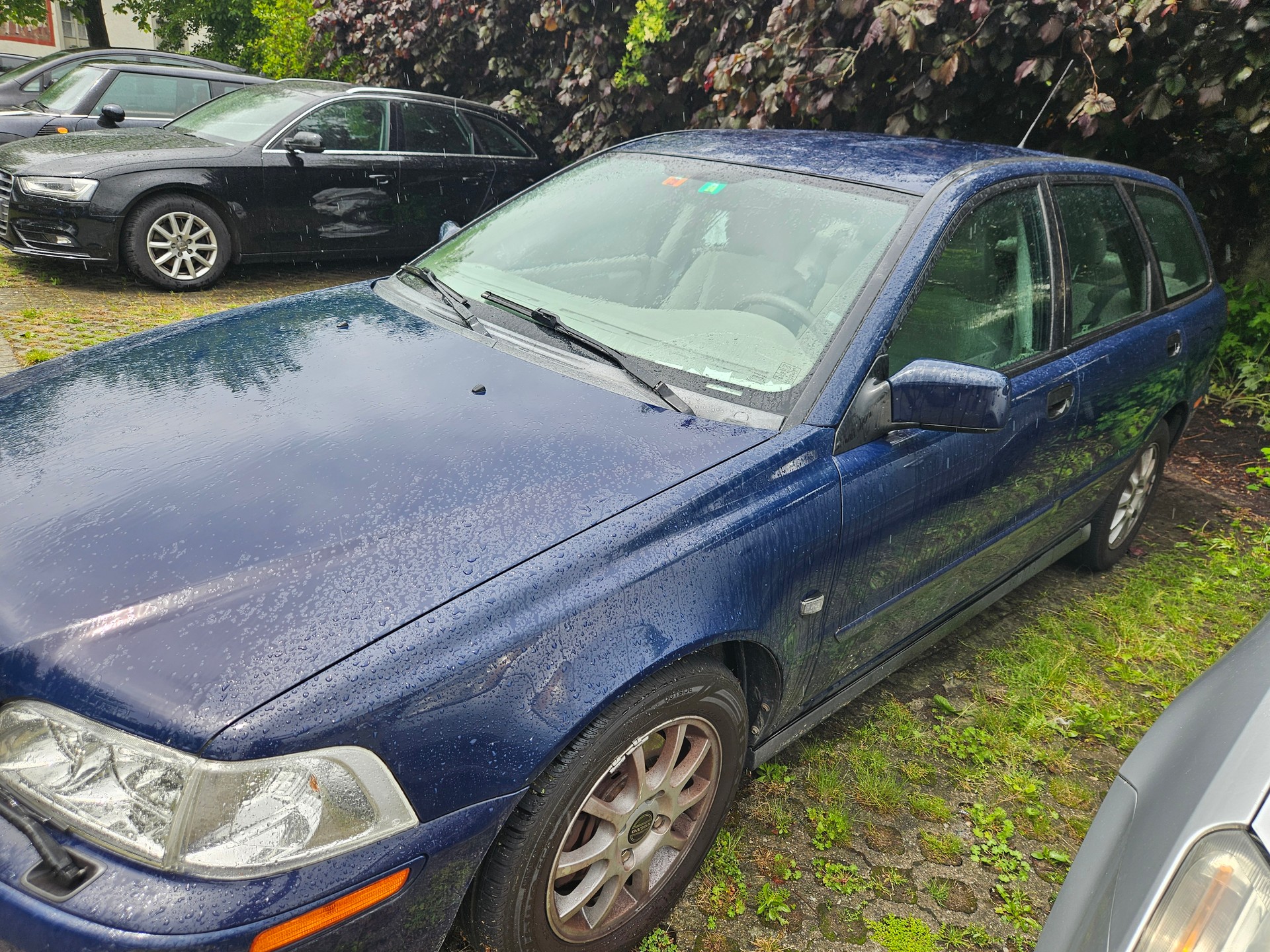 VOLVO V40 2.0 Nordic-image-2