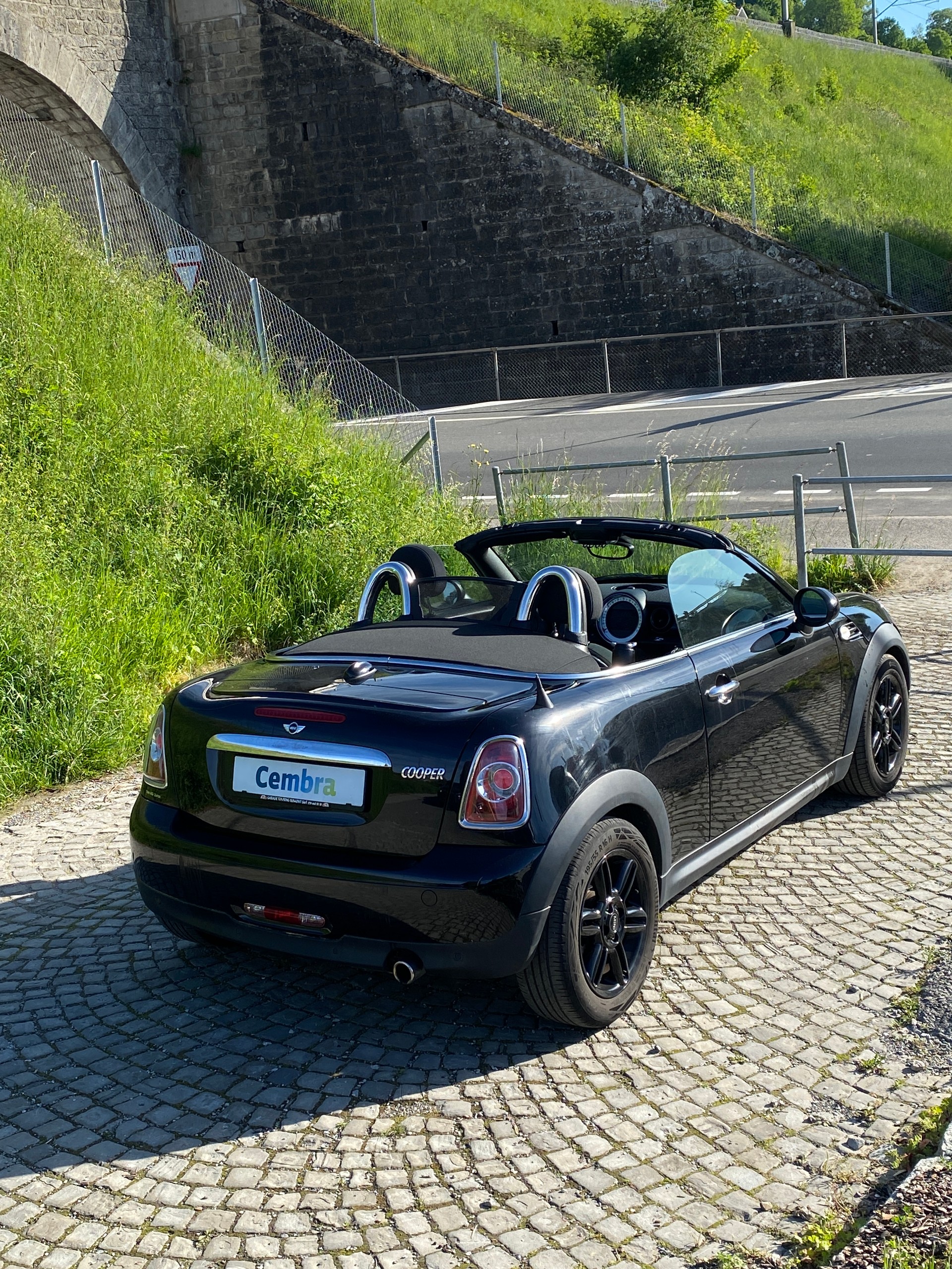 MINI Cooper Roadster-showroom-element-3