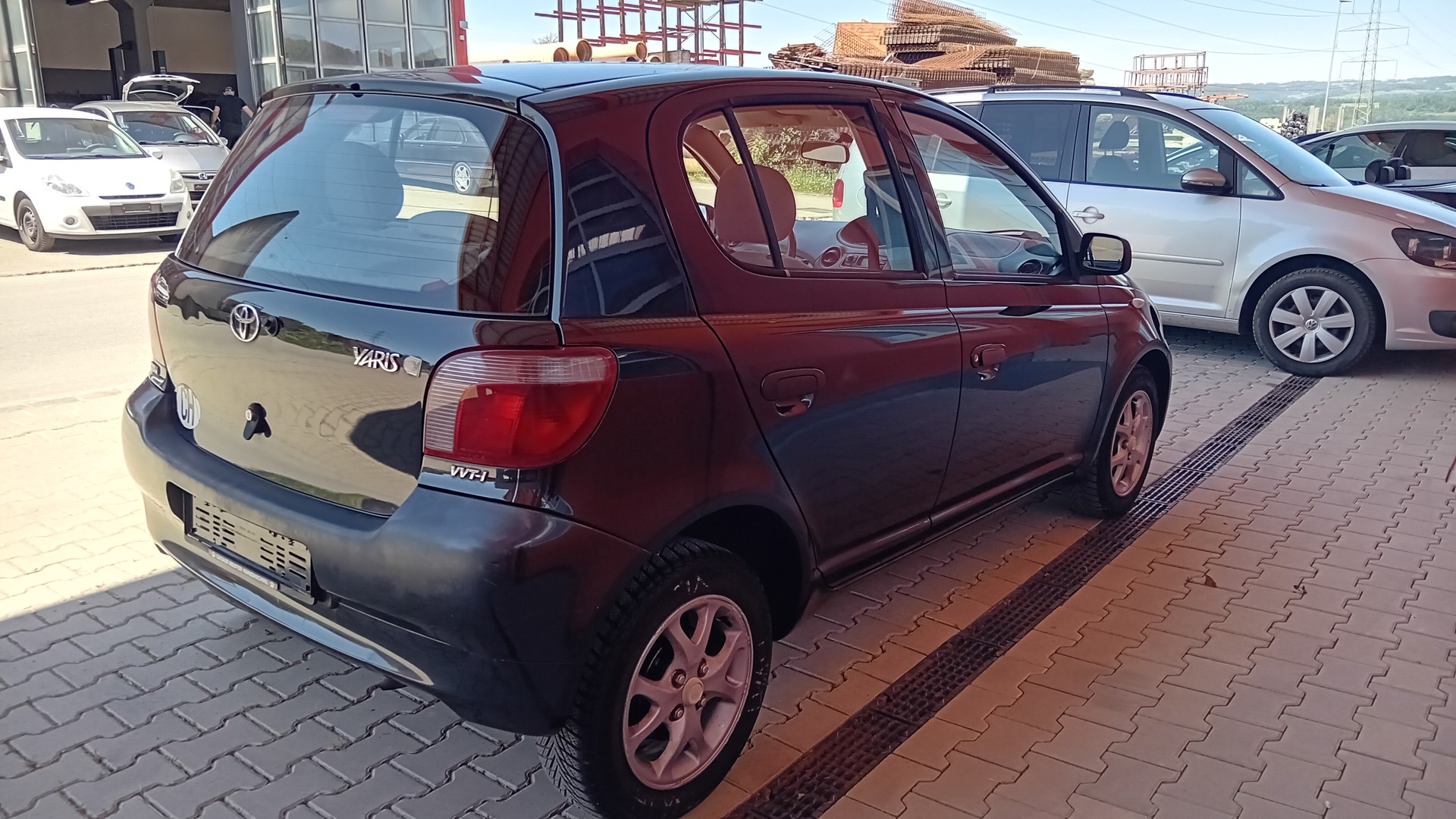 TOYOTA Yaris 1.3 Linea Luna-showroom-element-3