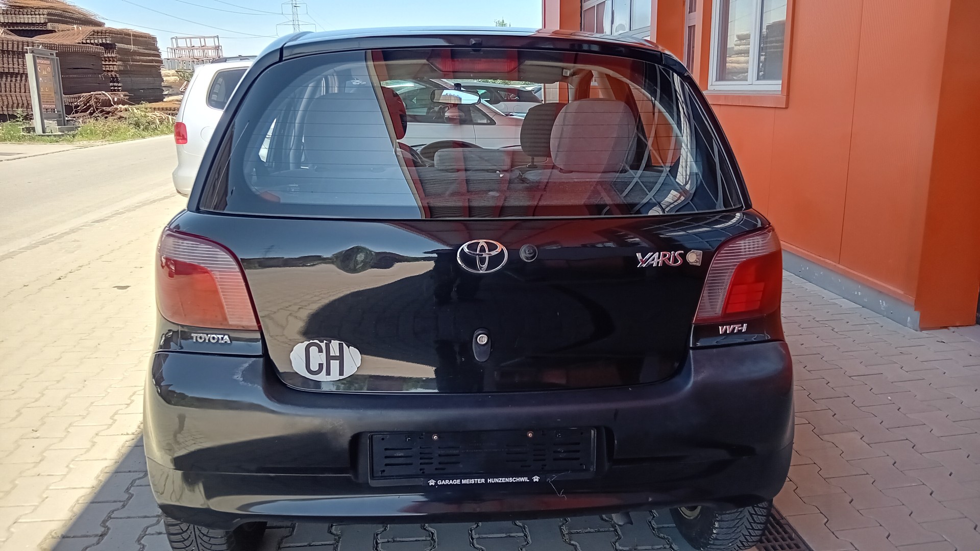 TOYOTA Yaris 1.3 Linea Luna-image-5