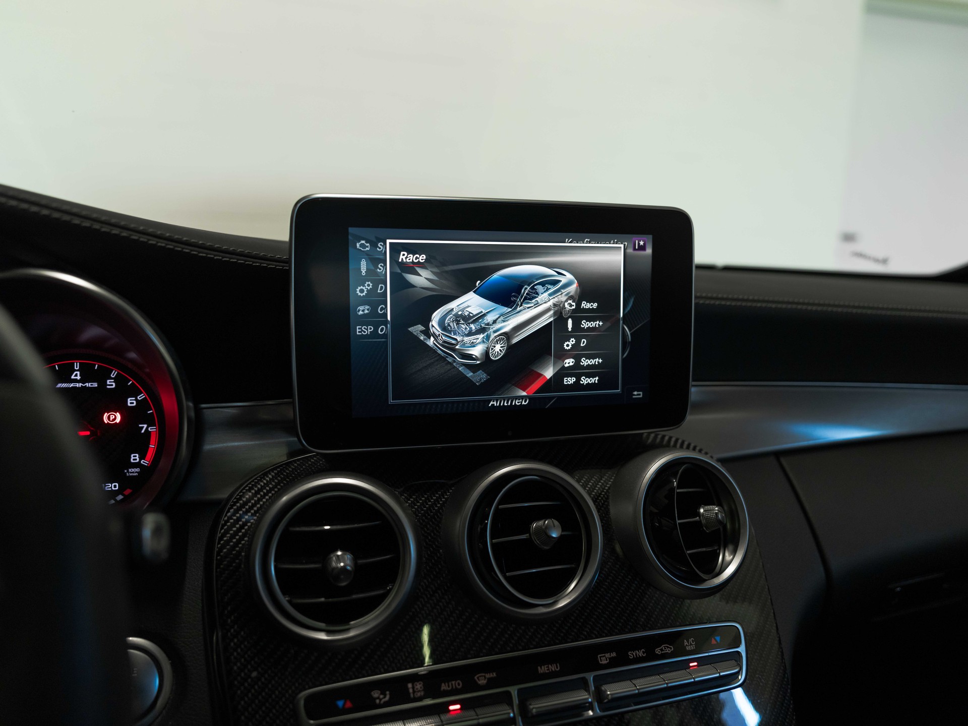 MERCEDES-BENZ C 63 S AMG Speedshift-image-38