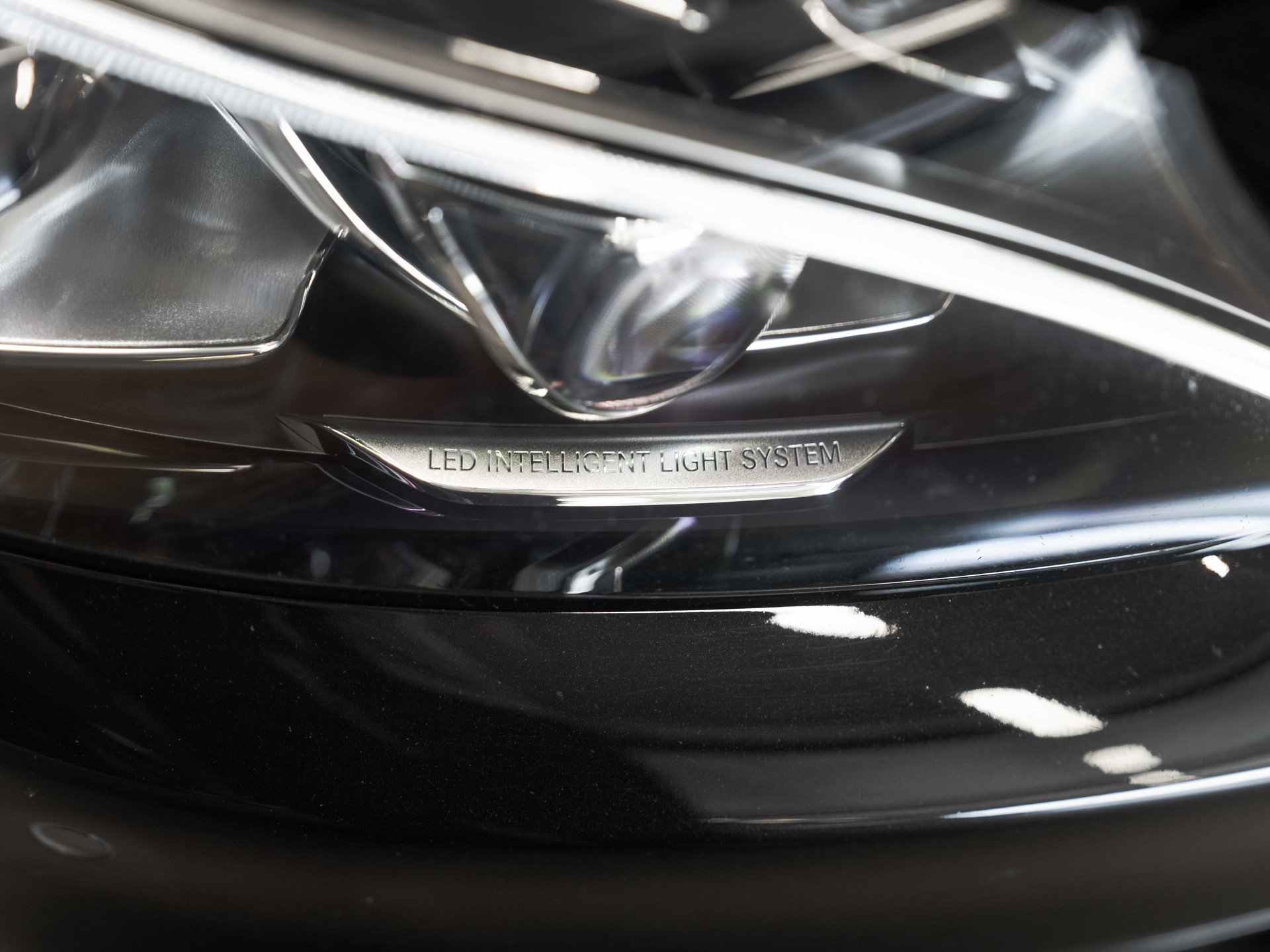 MERCEDES-BENZ C 63 S AMG Speedshift-image-21