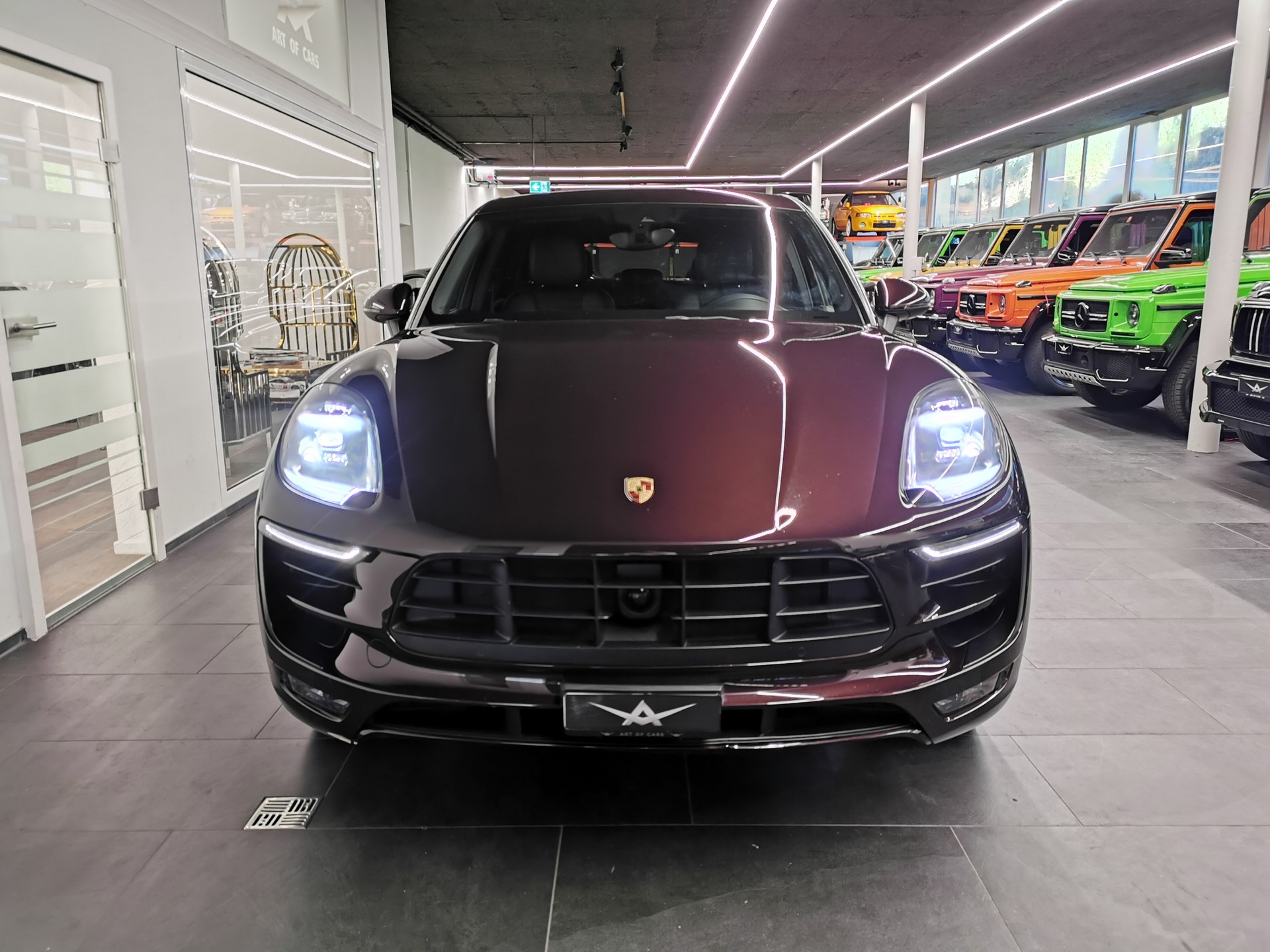 PORSCHE Macan GTS PDK-image-1