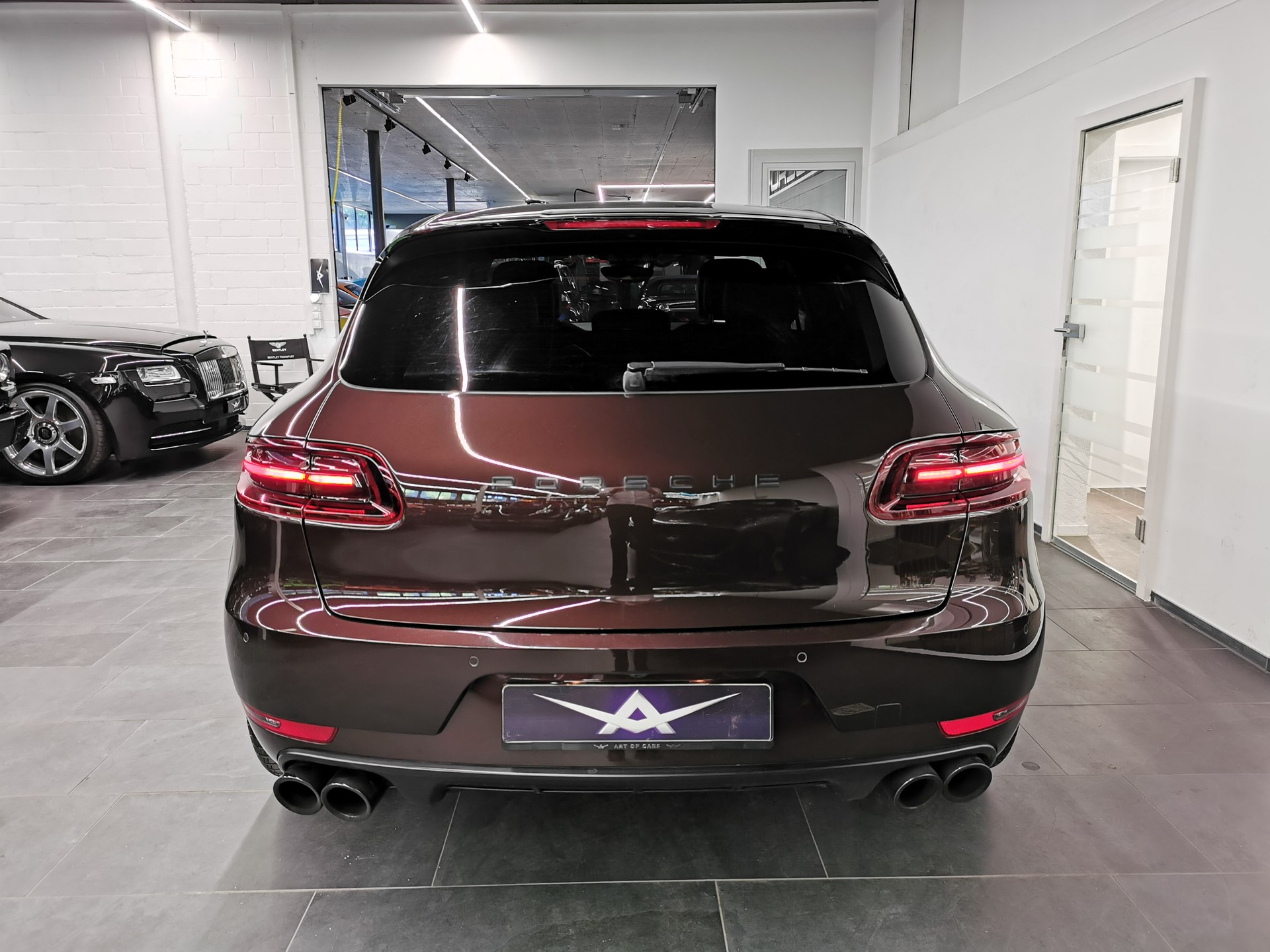 PORSCHE Macan GTS PDK-image-5