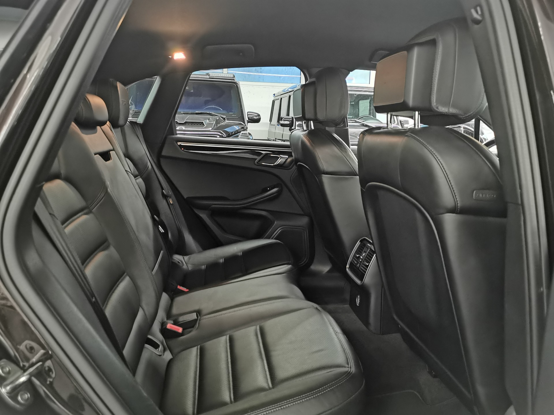PORSCHE Macan GTS PDK-image-13