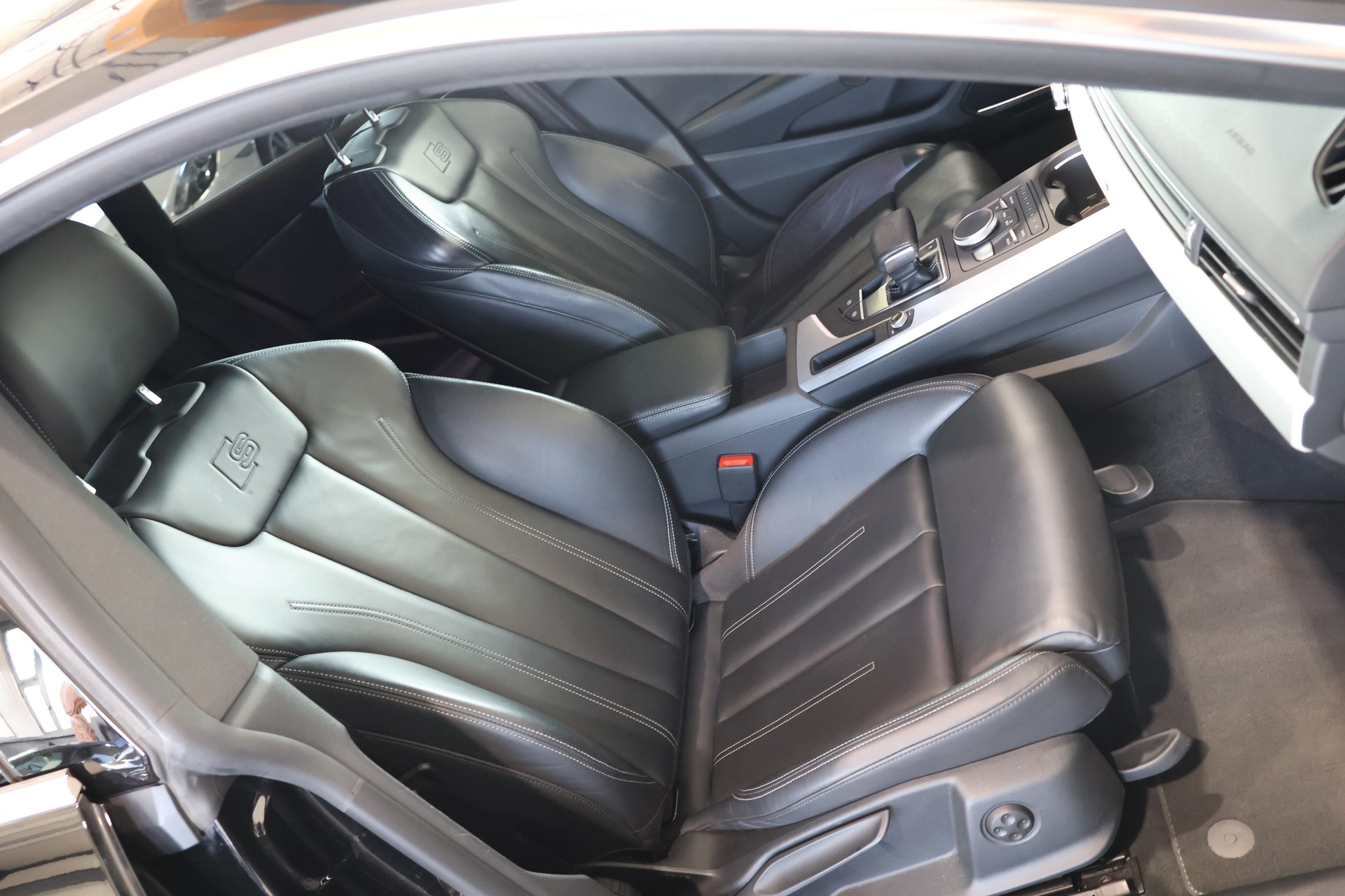 AUDI A5 Sportback 3.0 TDI quattro S-Line-image-13