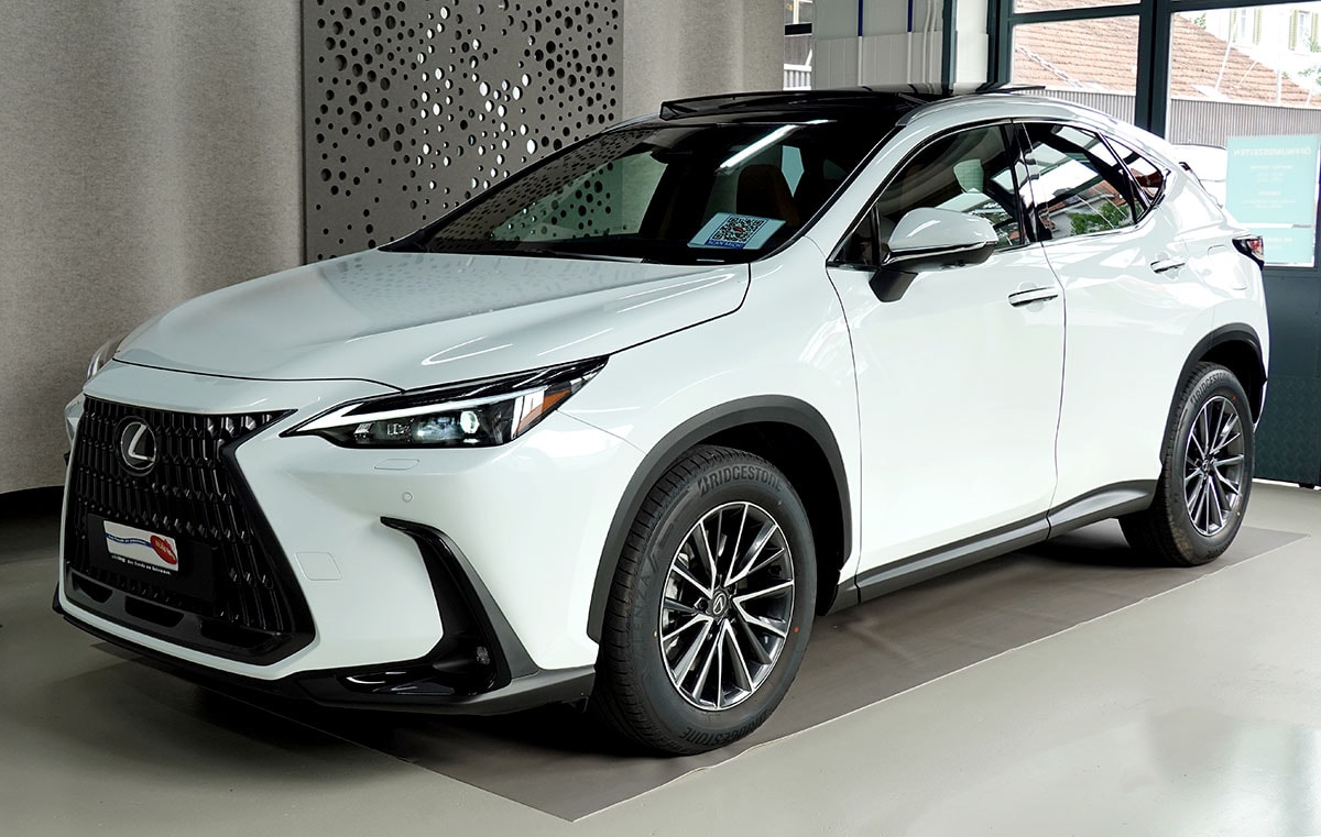 LEXUS NX 450h+ E-FOUR Comfort Pack Interieur, Panorama