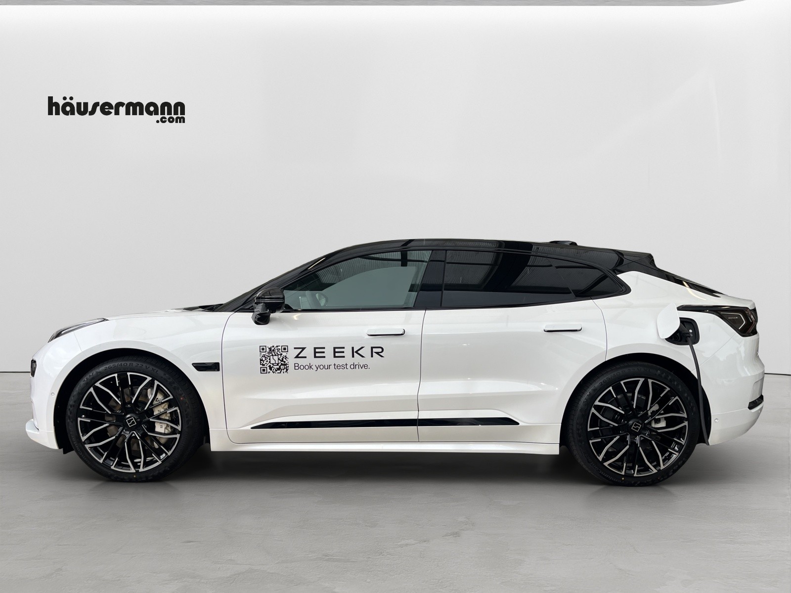 ZEEKR 001 Privilege AWD-showroom-element-2