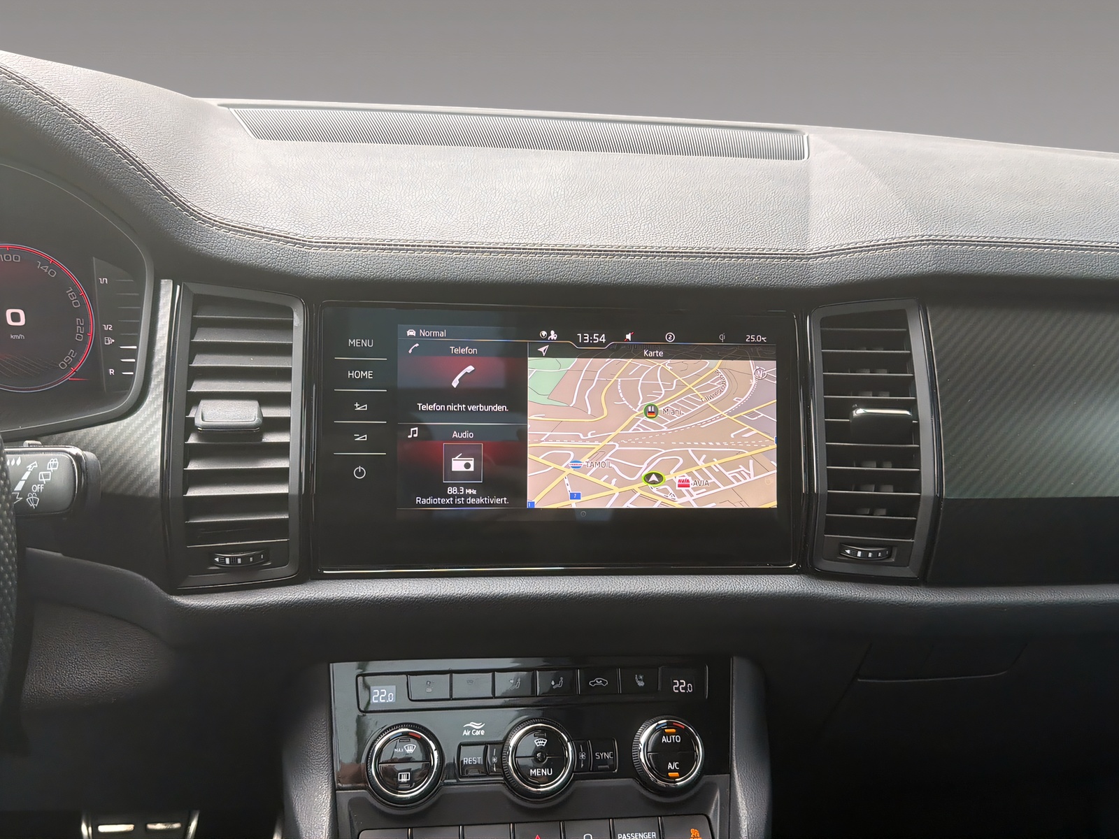 SKODA Kodiaq 2.0 TSI Sportline DSG-image-10
