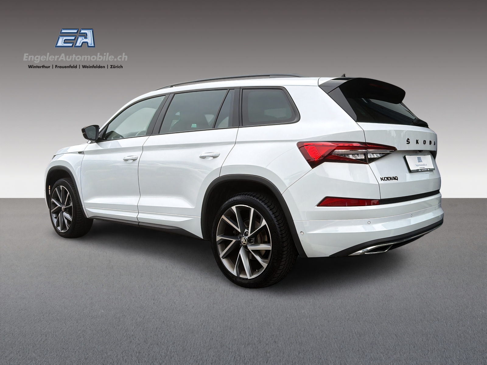 SKODA Kodiaq 2.0 TSI Sportline DSG-showroom-element-3