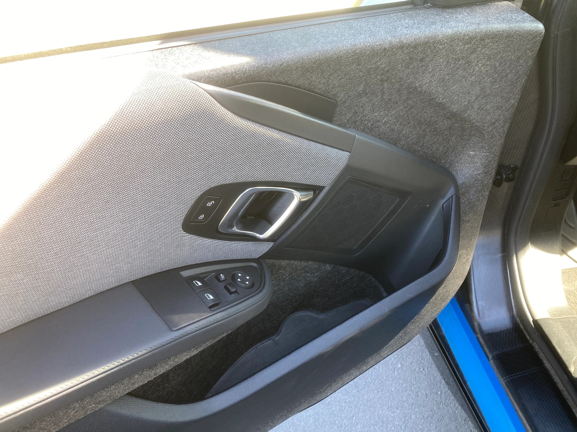 BMW i3 (120Ah)-image-9