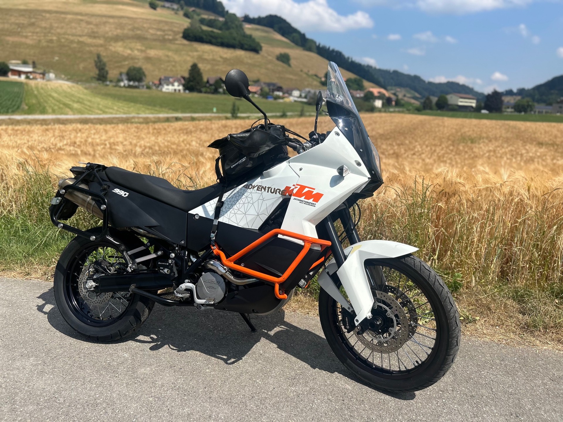 KTM 990 Adventure ABS-image-0