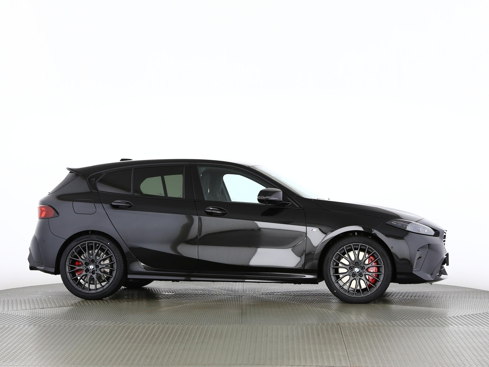 BMW M135i xDrive-image-23