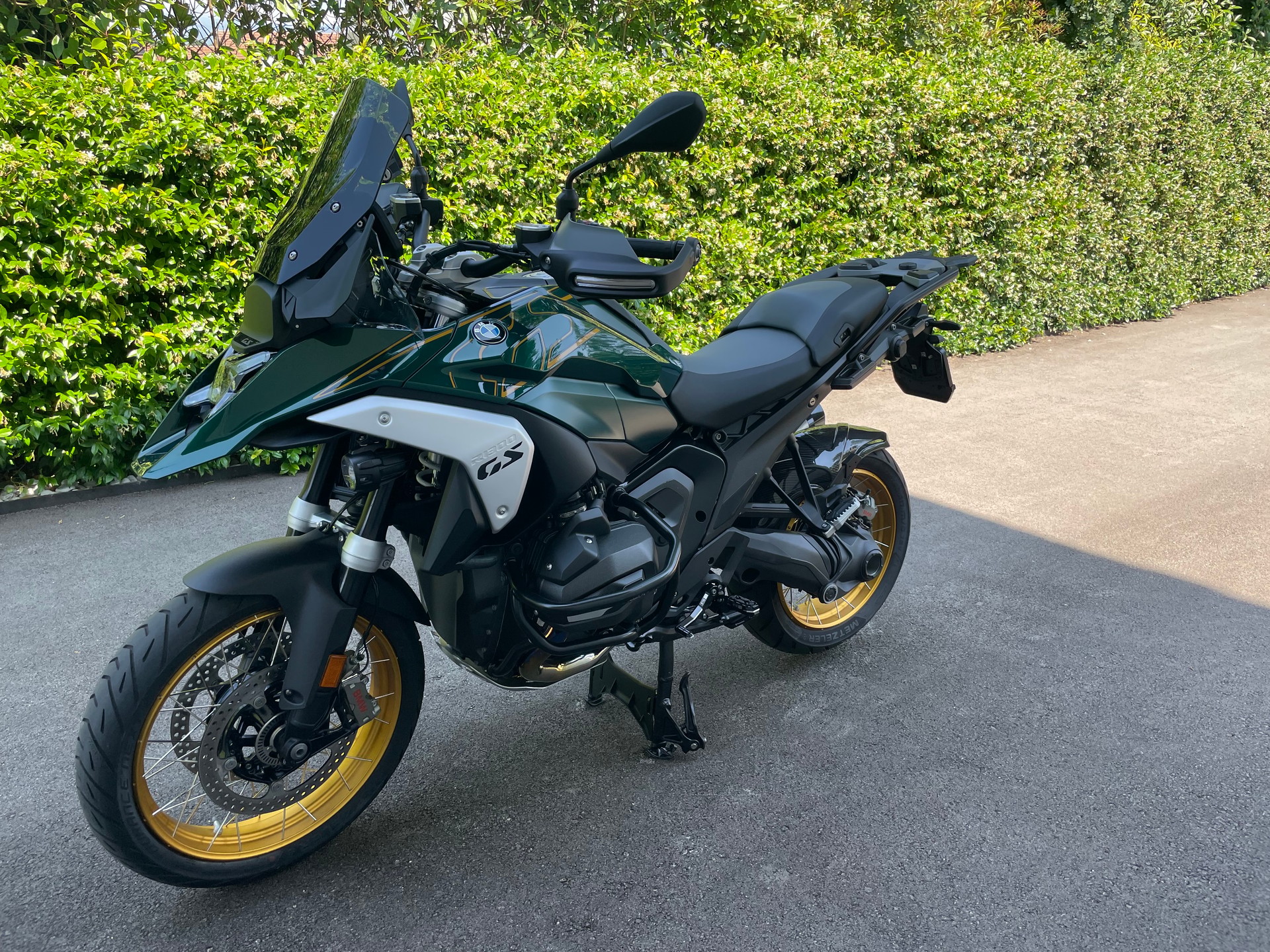 BMW R 1300 GS-image-2
