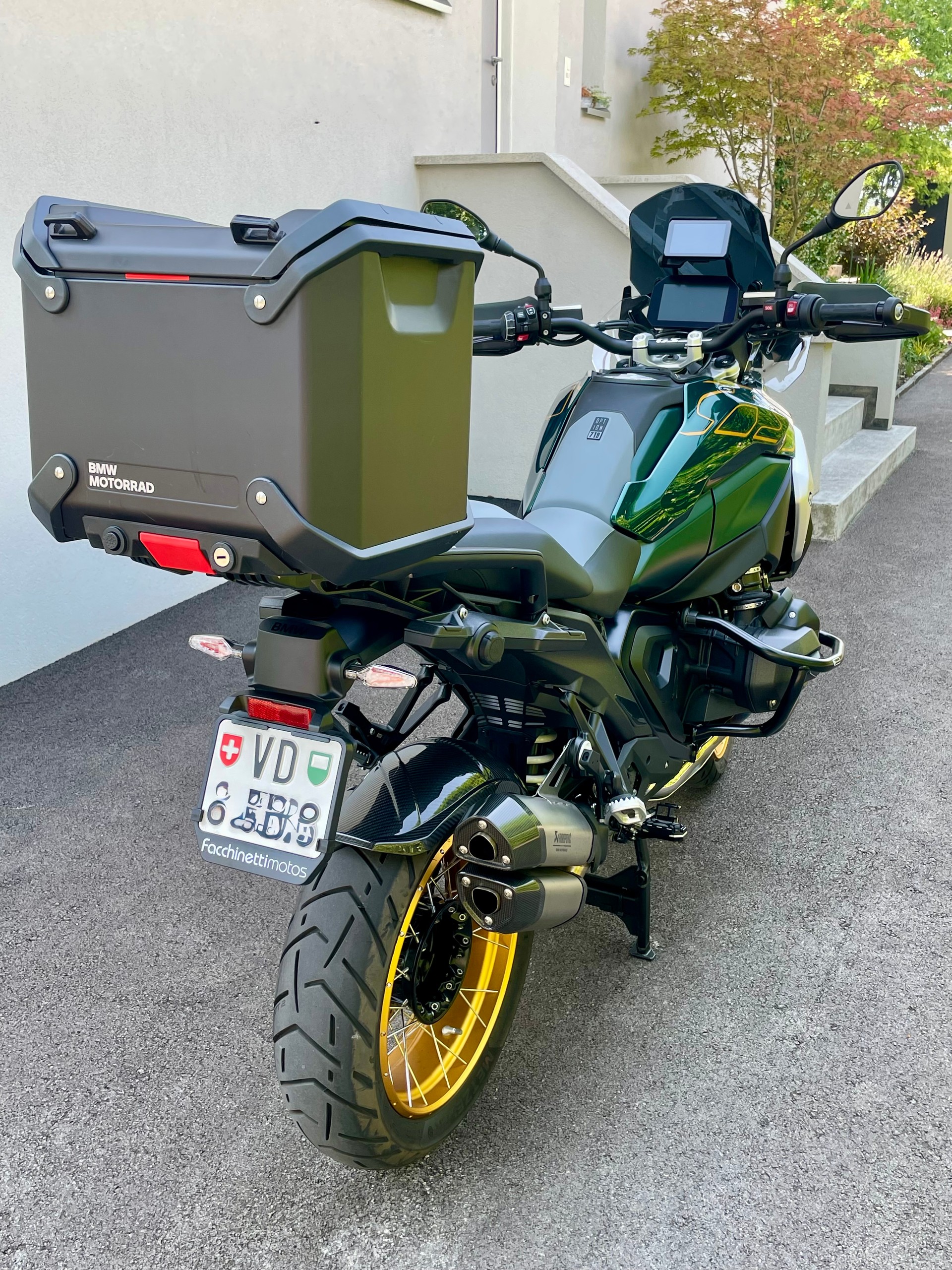 BMW R 1300 GS-image-8