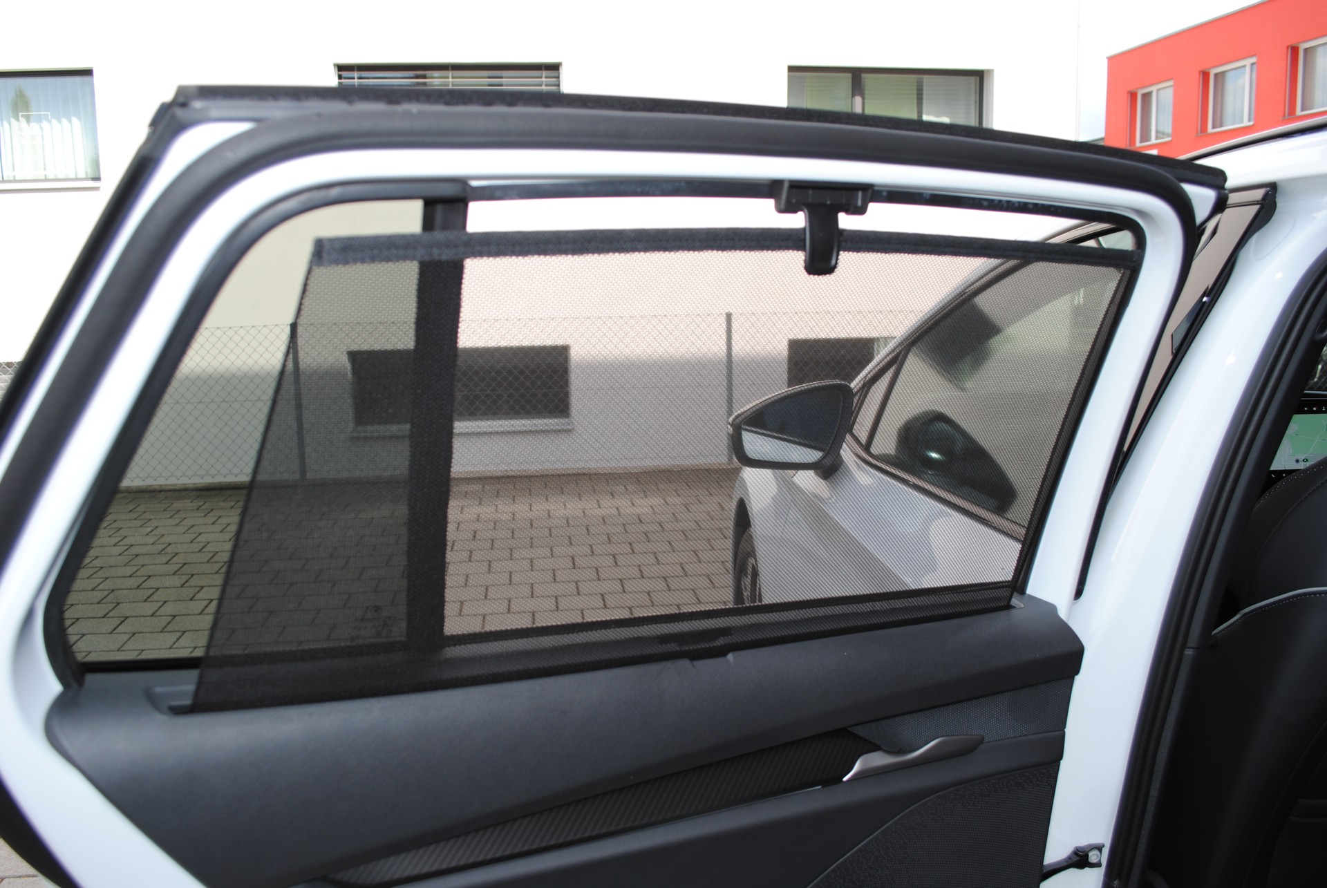 SKODA Enyaq 85x Sportline 4x4-image-17