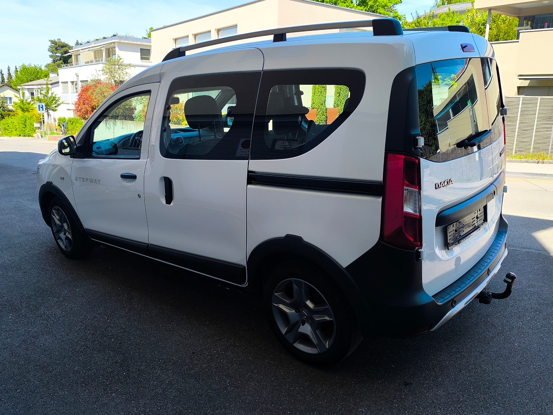 DACIA 1.3 TCe Stepway-image-2