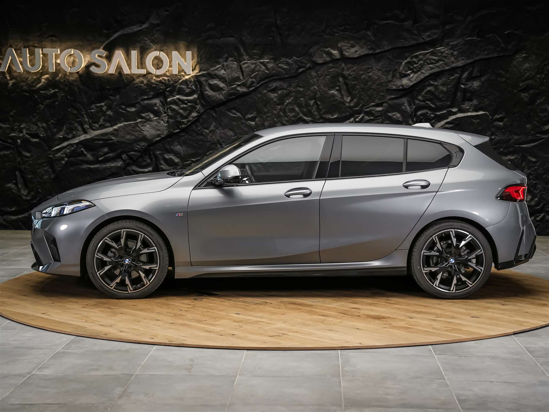 BMW 120 M Sport Steptronic *Werksgarantie*Head Up*Massage*-showroom-element-2