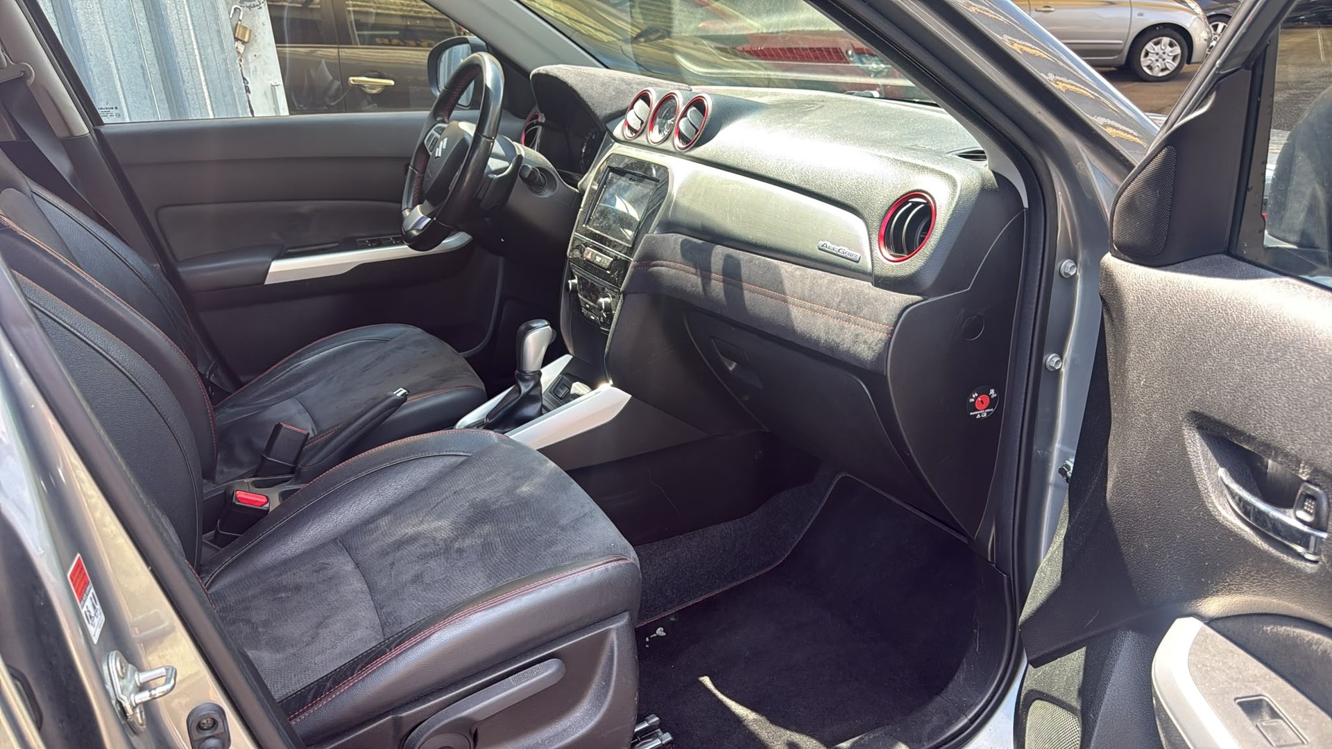 SUZUKI Vitara 1.4 Boosterjet Sergio Cellano Top Automatic-image-1