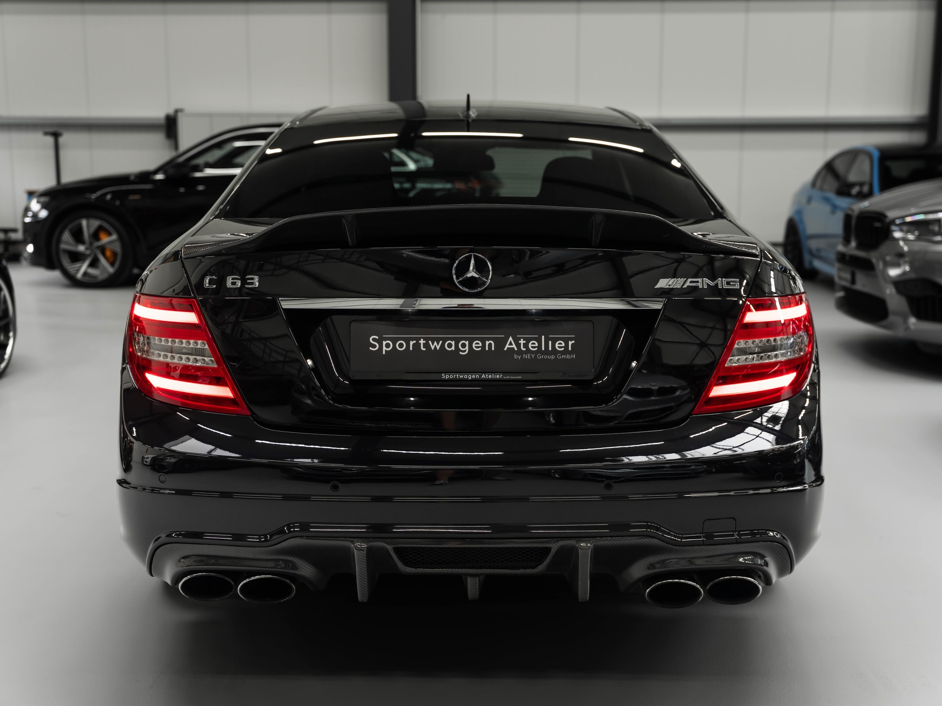 MERCEDES-BENZ C 63 Coupé AMG Speedshift MCT-showroom-element-2