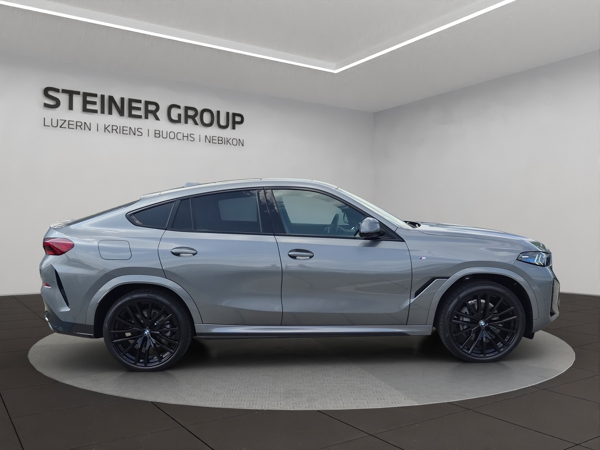 BMW X6 xDrive 48V 30d M Sport Steptronic-showroom-element-3