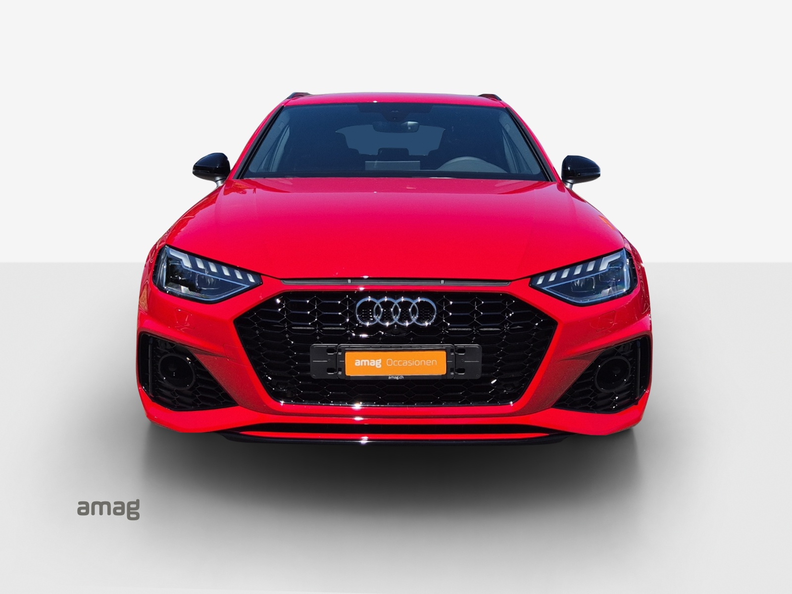 AUDI RS4 Avant quattro tiptronic-image-6