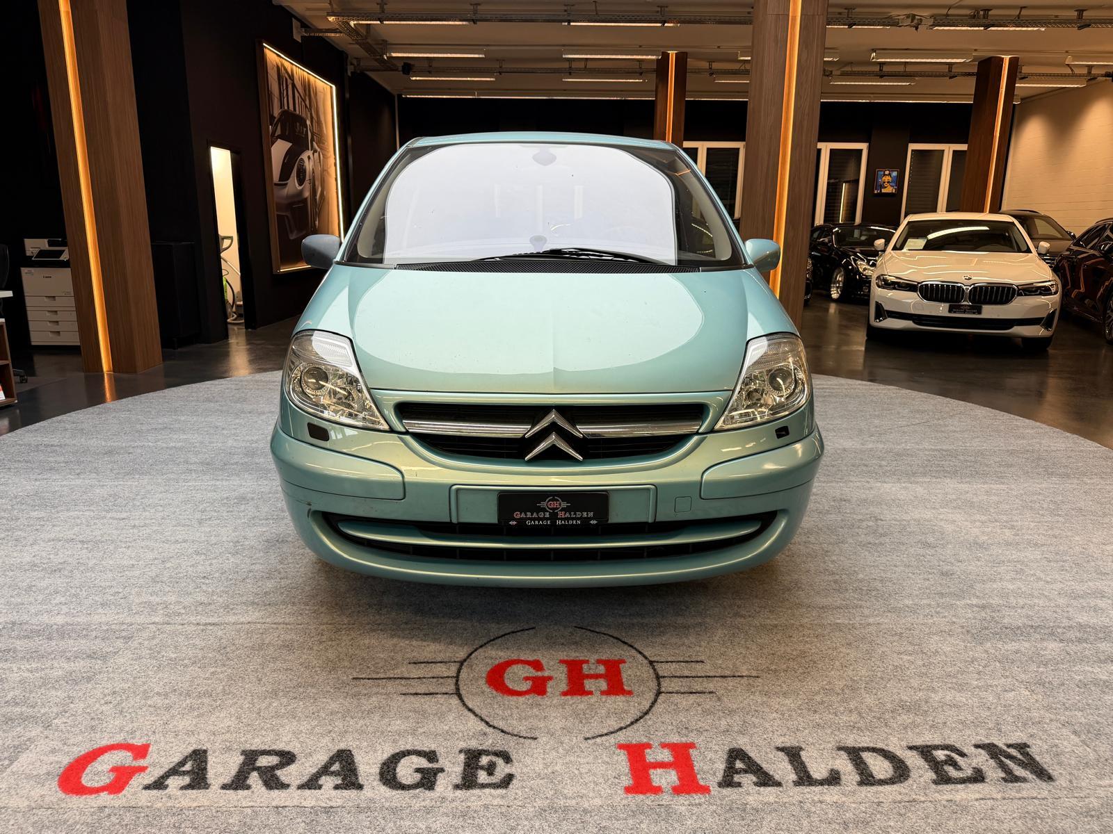 CITROEN C8 Minivan 2.2 16V HDi Exclusive-showroom-element-1