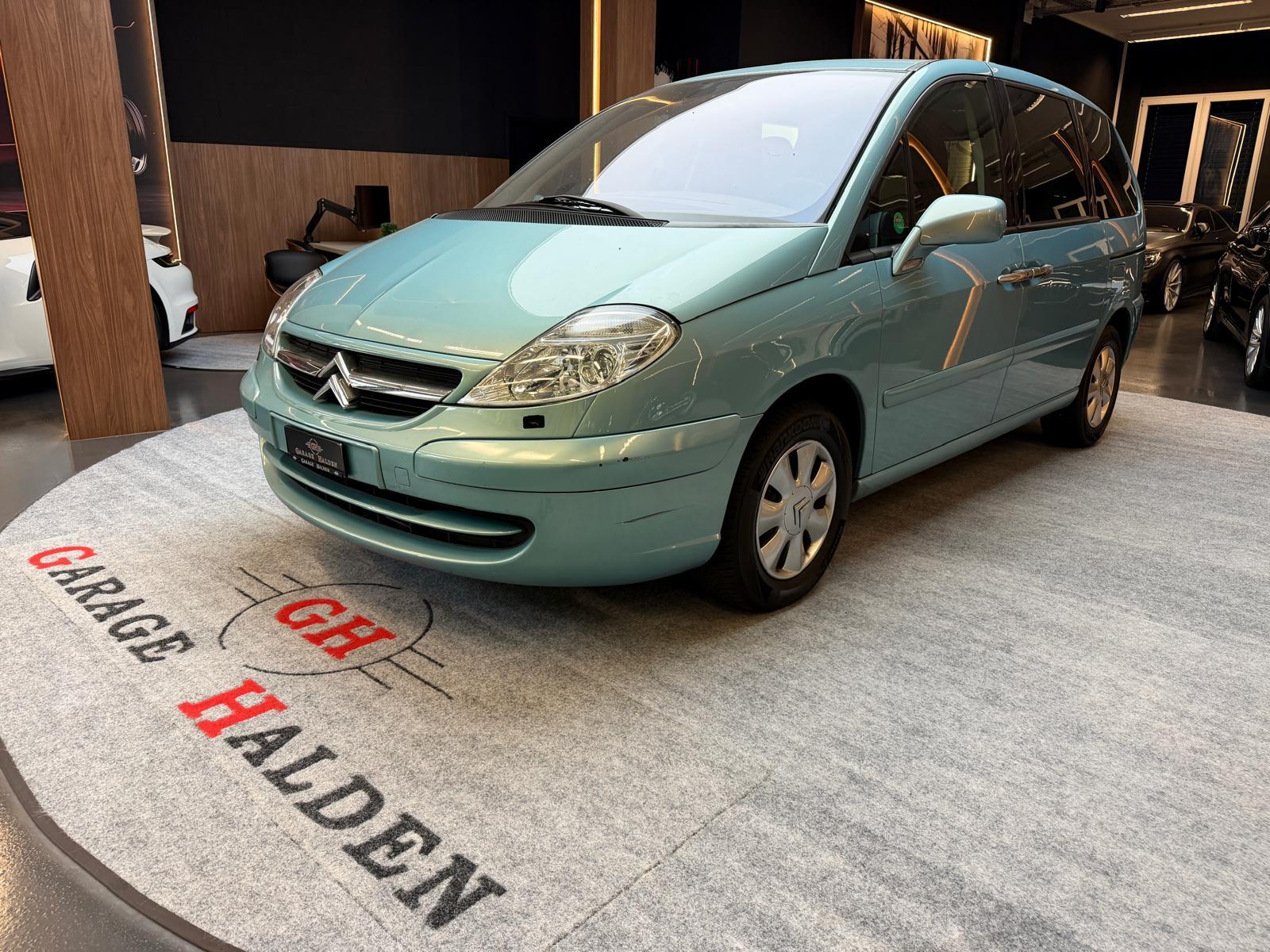 CITROEN C8 Minivan 2.2 16V HDi Exclusive-showroom-element-2