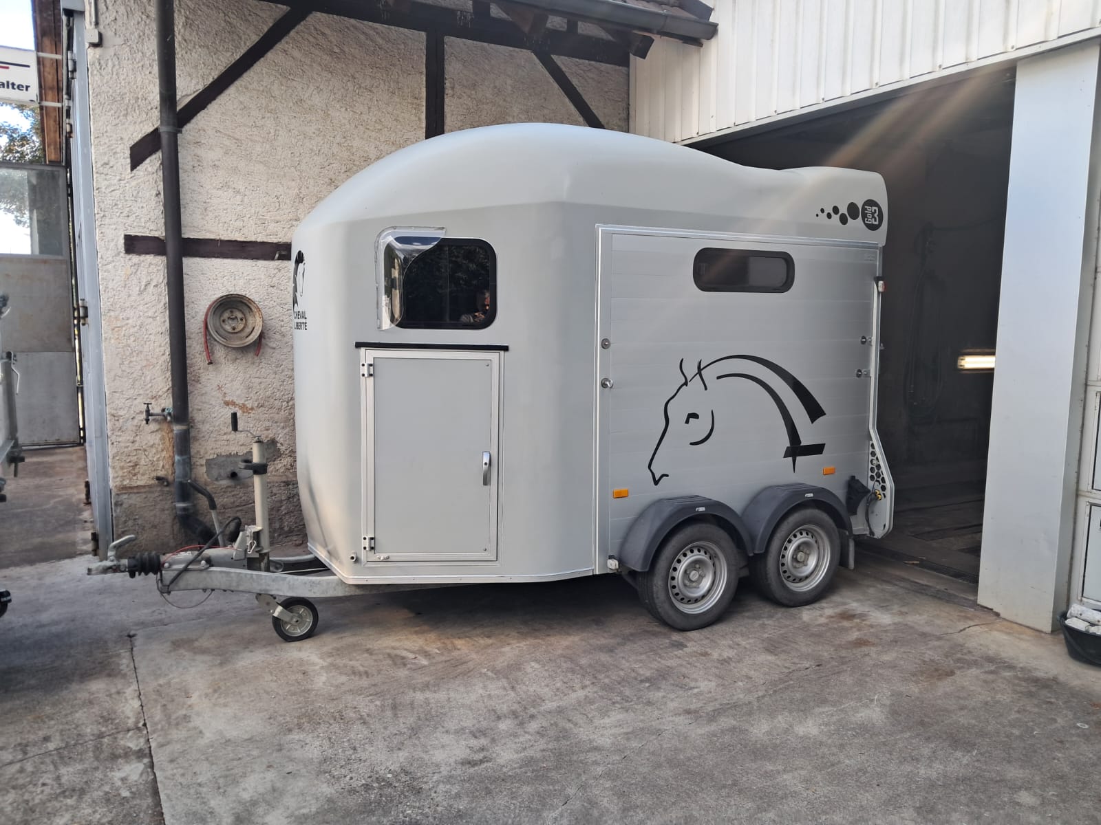 CHEVAL LIBERTE Gold 3