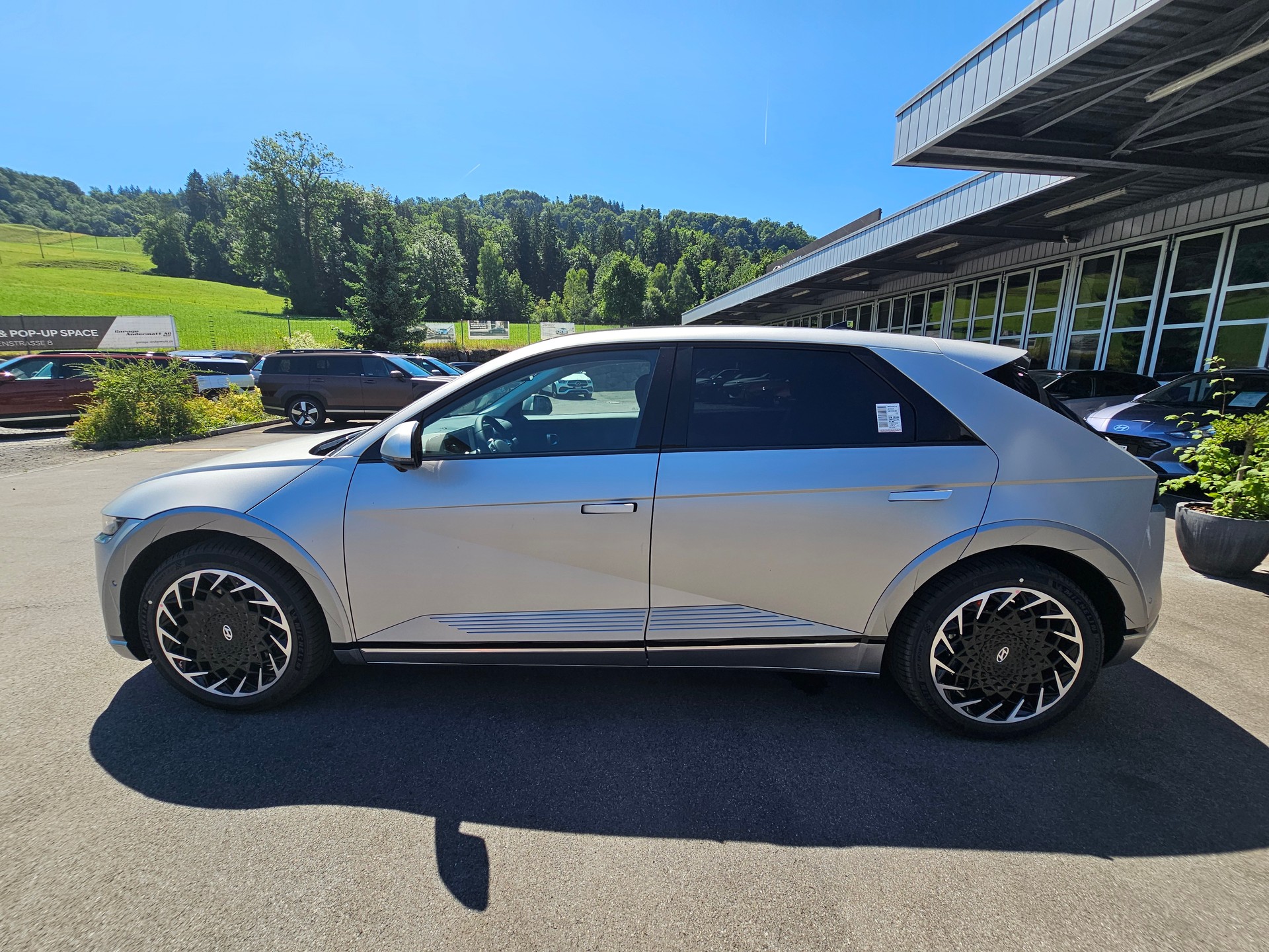 HYUNDAI Ioniq 5 77kWh Vertex 4WD-showroom-element-3