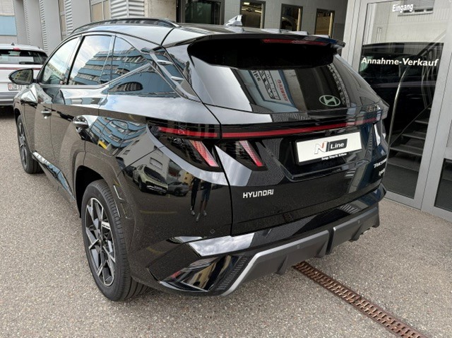 HYUNDAI Tucson 1.6 T-GDi HEV N-Line 4WD-image-2