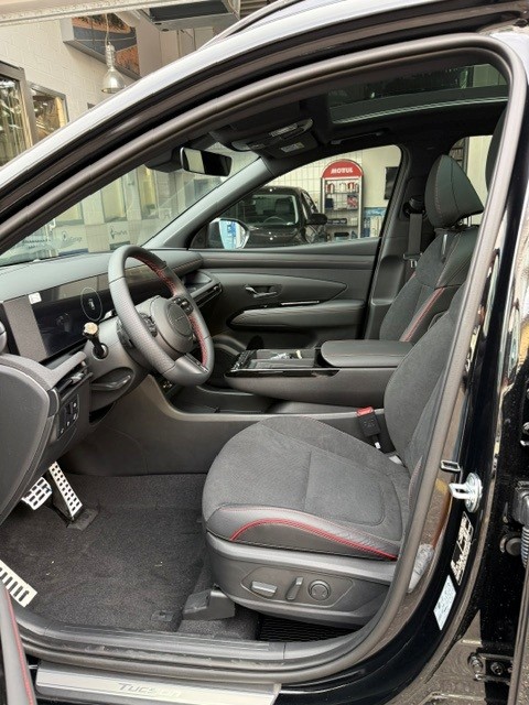 HYUNDAI Tucson 1.6 T-GDi HEV N-Line 4WD-image-7