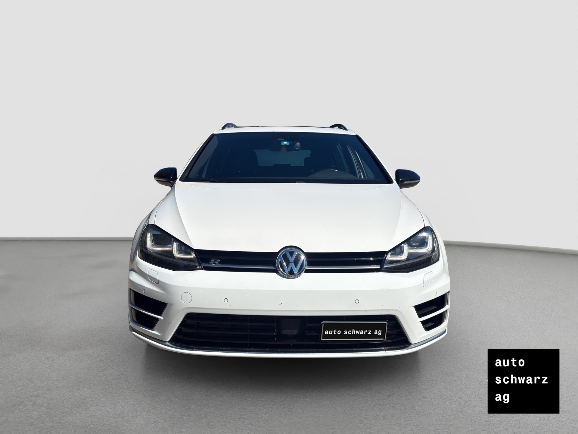 VW Golf Variant 2.0 TSI R 4 Motion DSG 360 PS-showroom-element-1