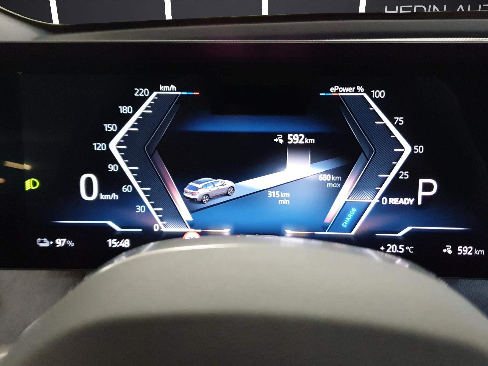 BMW iX xDrive60-image-19