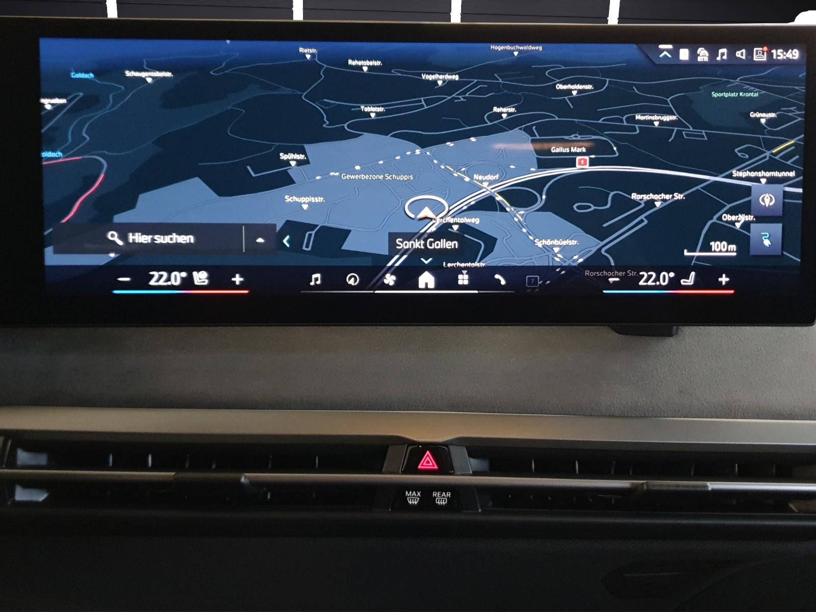 BMW iX xDrive60-image-21