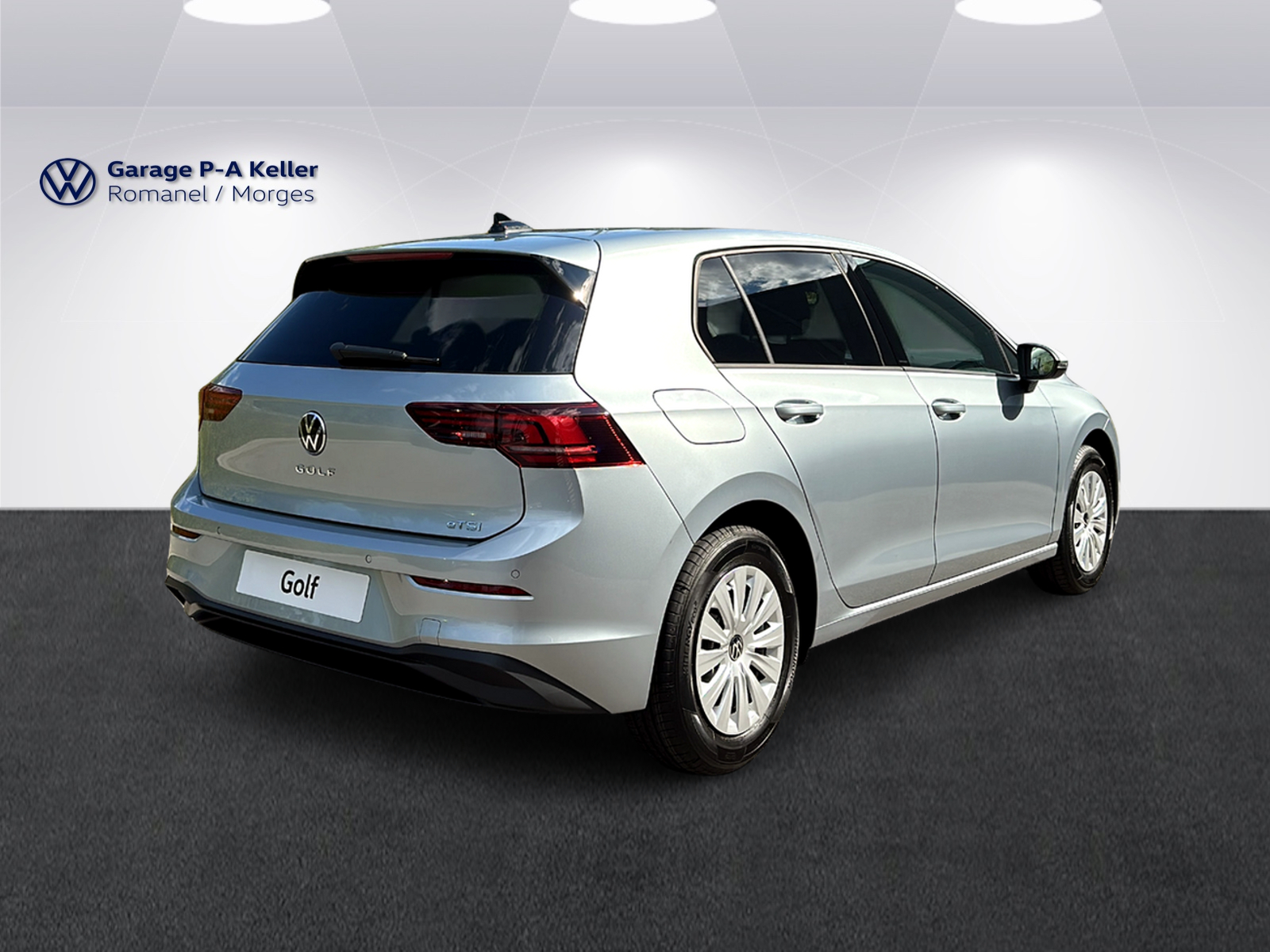 VW Golf Basis 1.5eTSI 115 CH-showroom-element-3