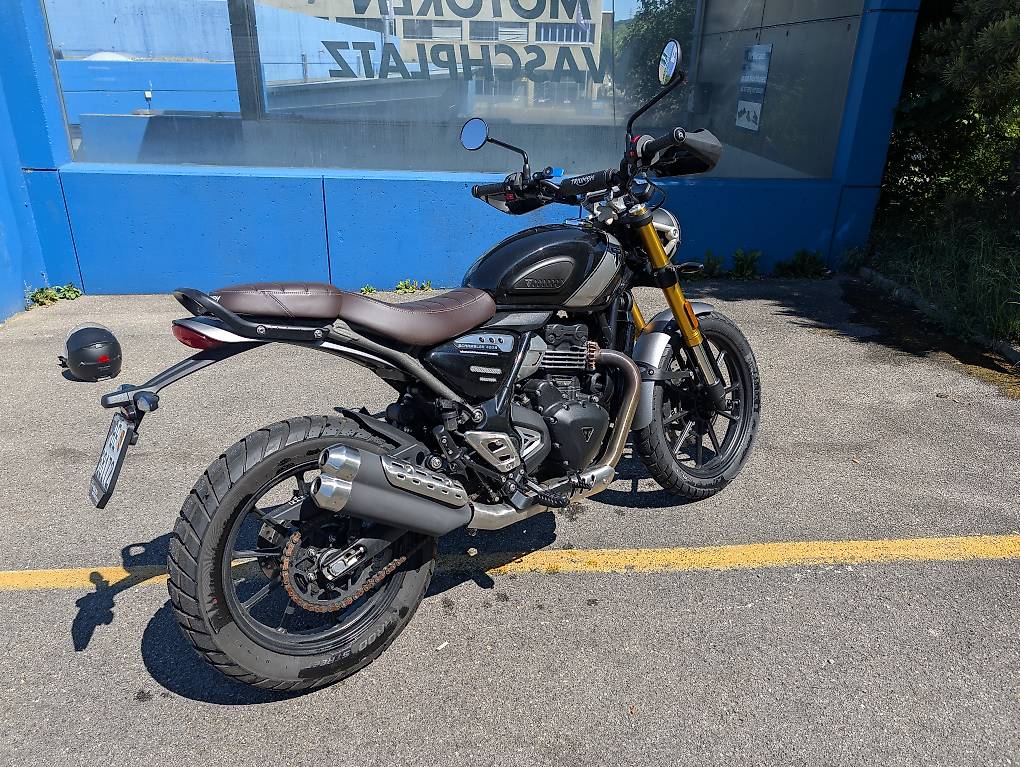 TRIUMPH Scrambler 400X-image-2
