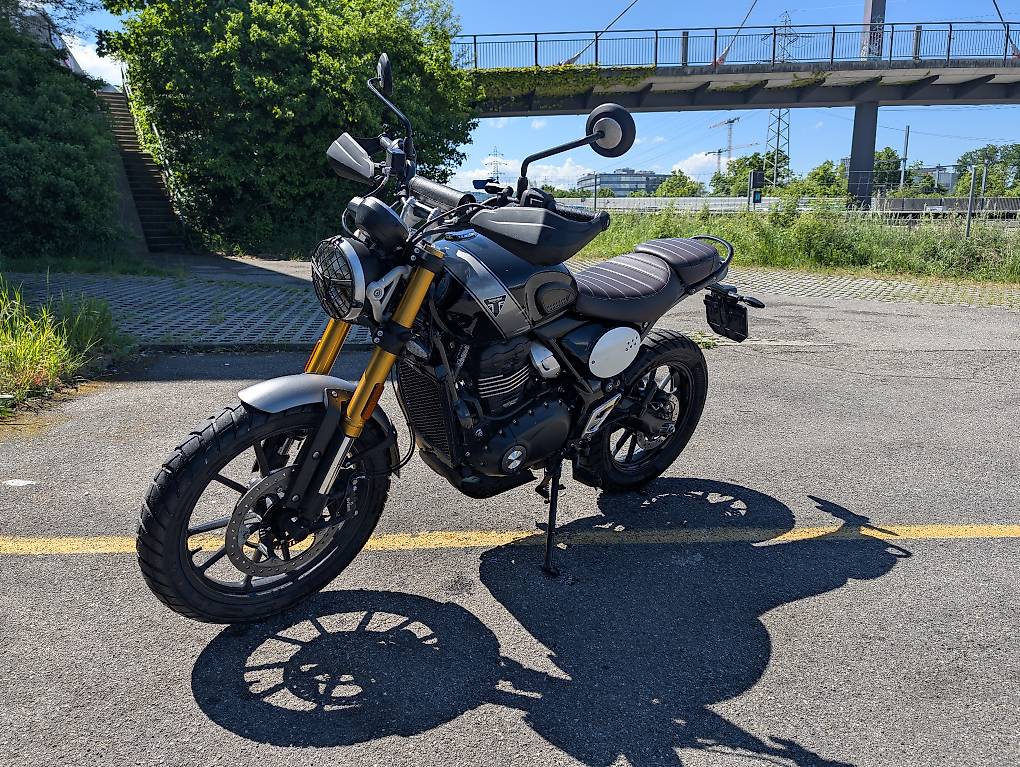 TRIUMPH Scrambler 400X-image-4