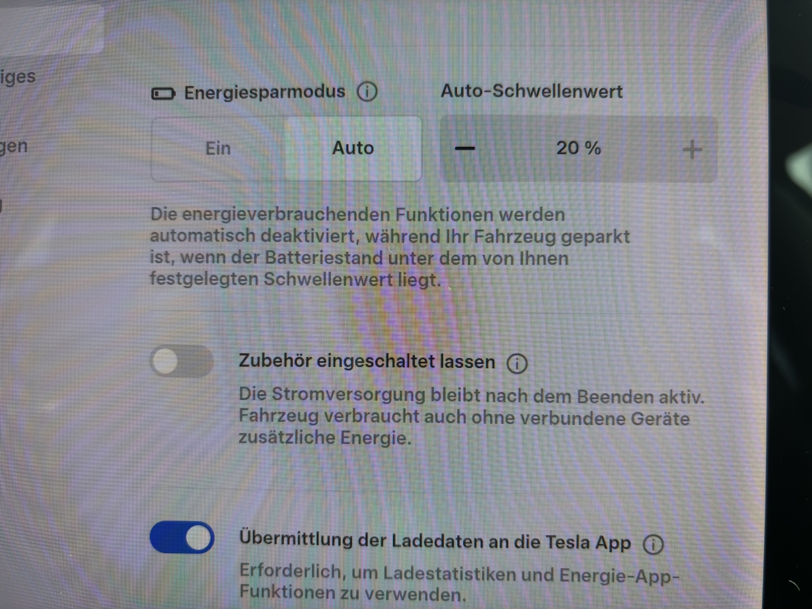 TESLA Model 3 Performance Dual Motor AWD mit Panorama-Glasdach, Assistenzsysteme für teilautonomes Fahren und Winterräder-image-17