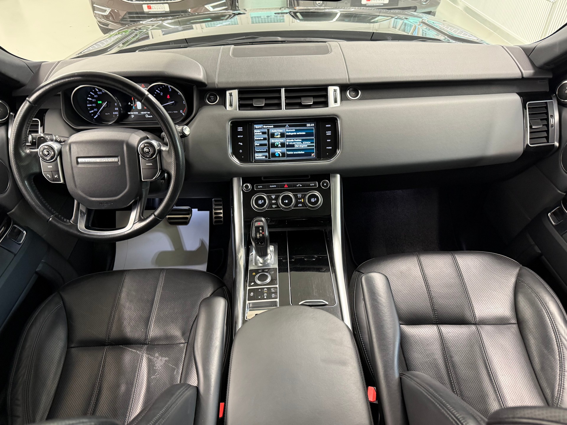 LAND ROVER Range Rover Sport 3.0 SDV6 Automatic-image-13