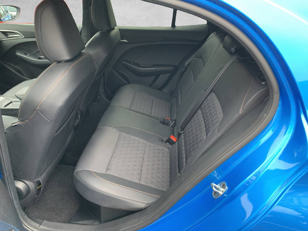 MG MG3 1.5 Hybrid Luxury-image-6
