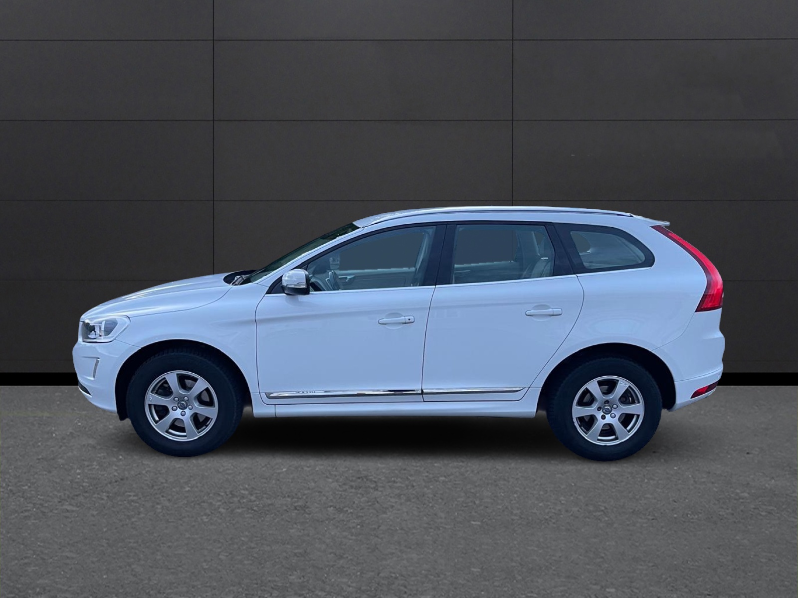 VOLVO XC60 T5 Summum Geartronic-showroom-element-3