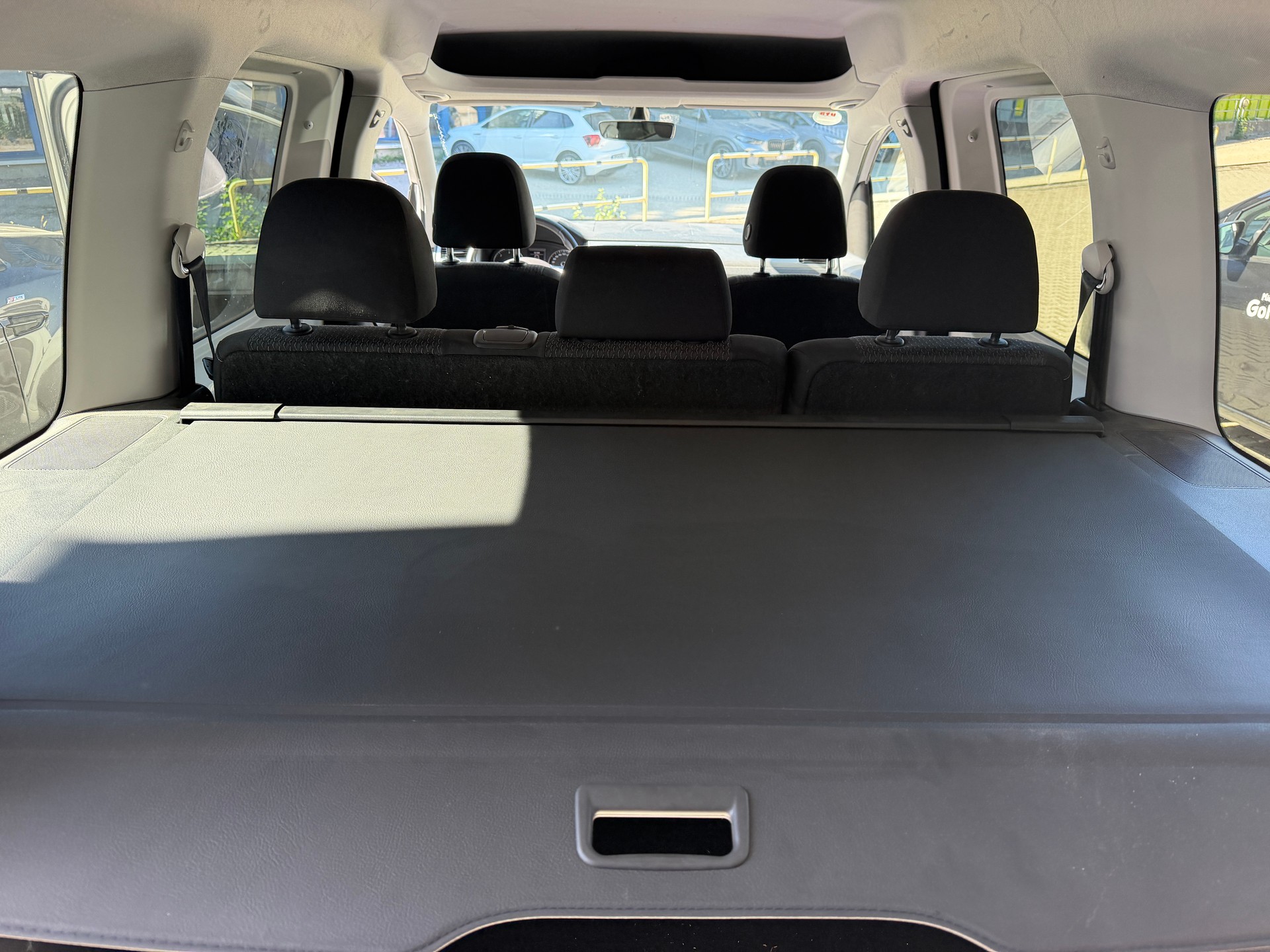VW Caddy 2.0 TDI 102 Generat. Four DSG-image-14