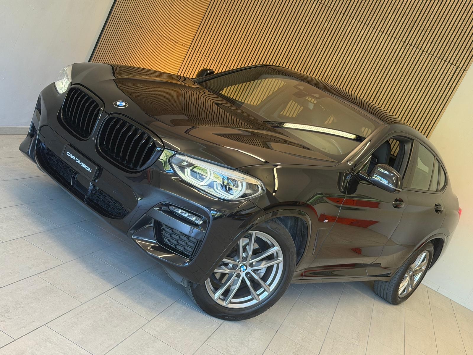 BMW X4 xDrive 20d M Sport Steptronic-showroom-element-2
