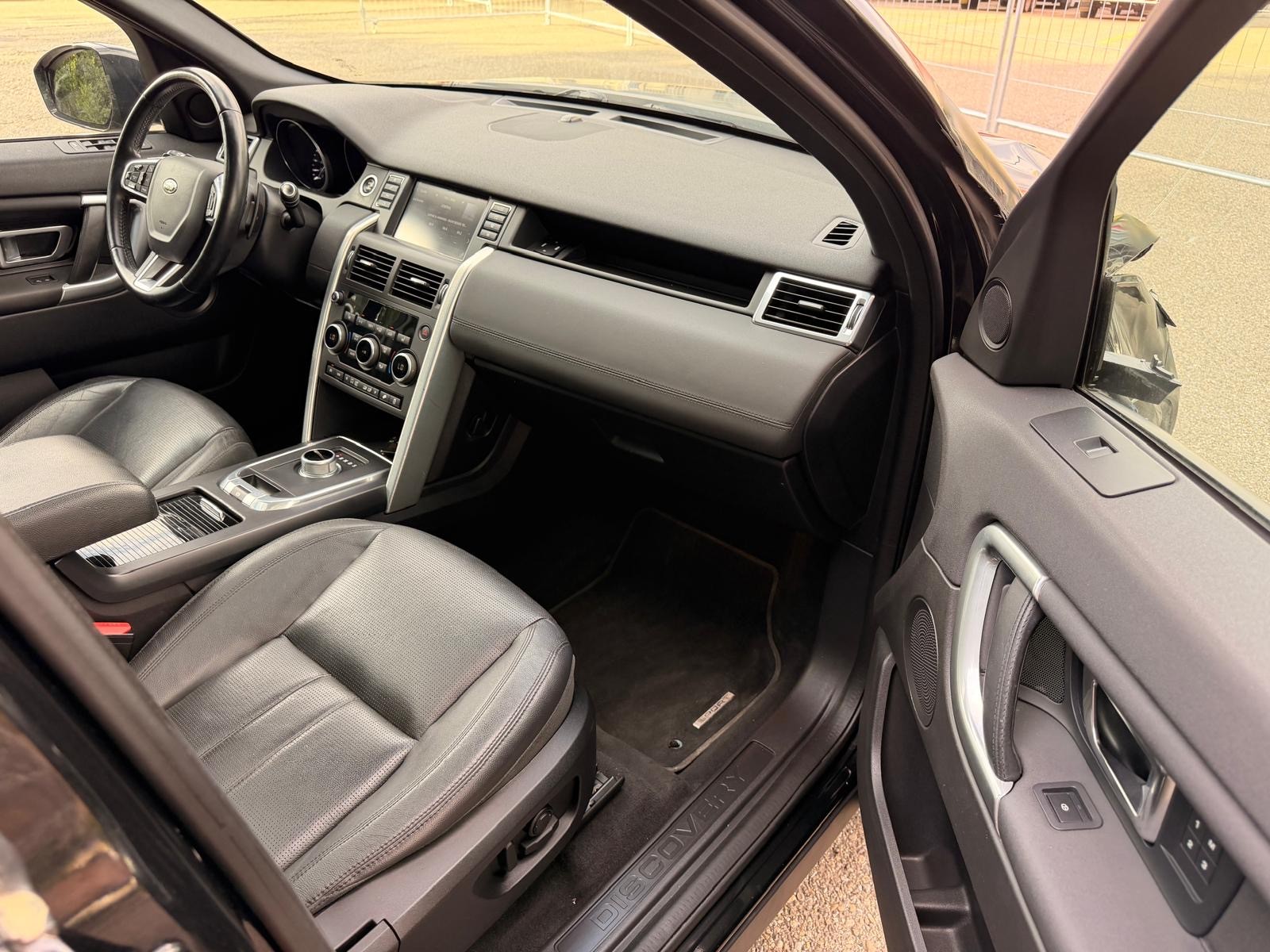 LAND ROVER Discovery Sport 2.0 Si4 HSE AT9-image-12