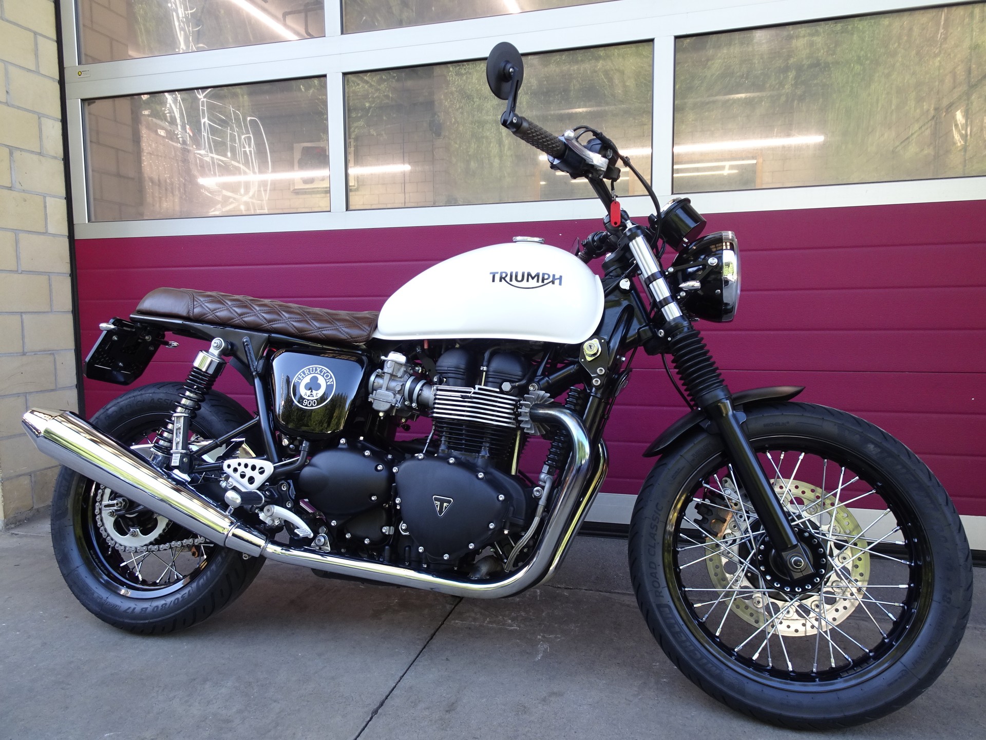 TRIUMPH Thruxton 900 i ACE-image-10