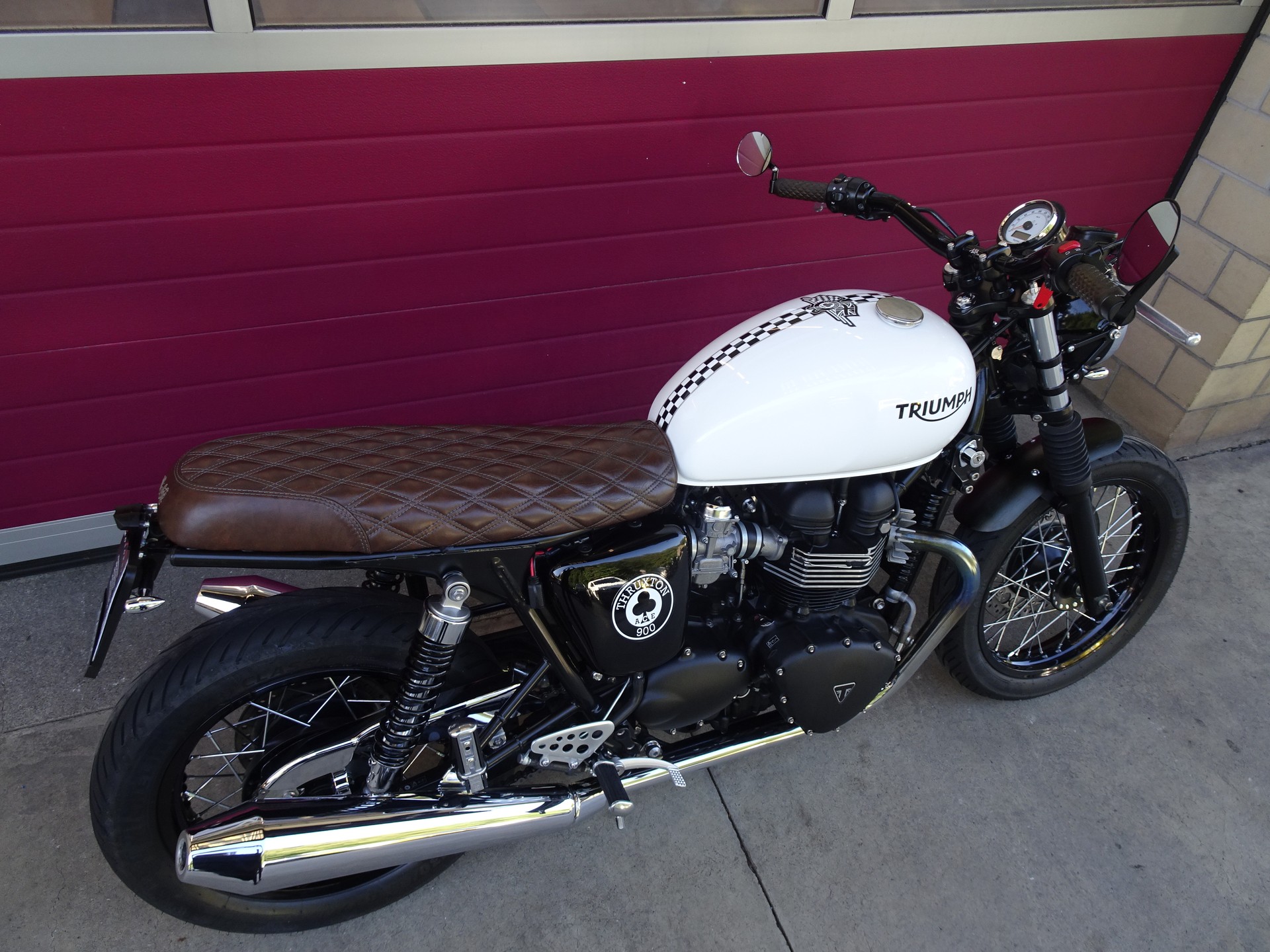 TRIUMPH Thruxton 900 i ACE-image-14