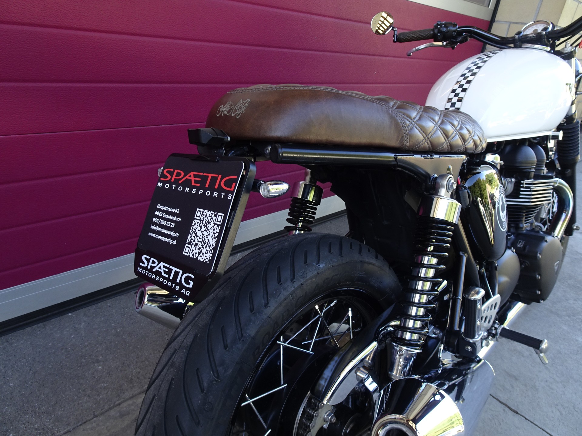 TRIUMPH Thruxton 900 i ACE-image-7